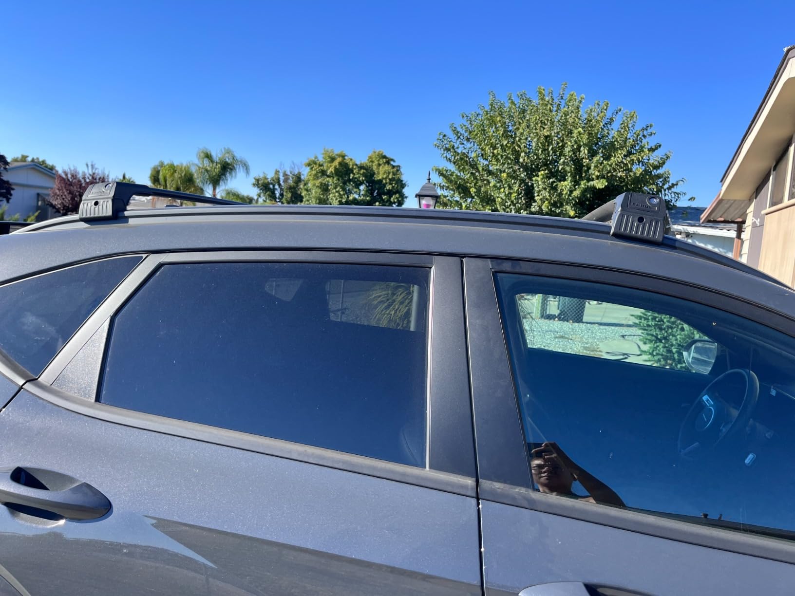 ERKUL Roof Rack Cross Bars for Hyundai Kona & Kona Electric 2024-2025 | Anti-Theft Lock Aluminum Crossbars for Rooftop, Cargo Carrier, Luggage, Kayak, Canoe, Bike | Black customer photo 2