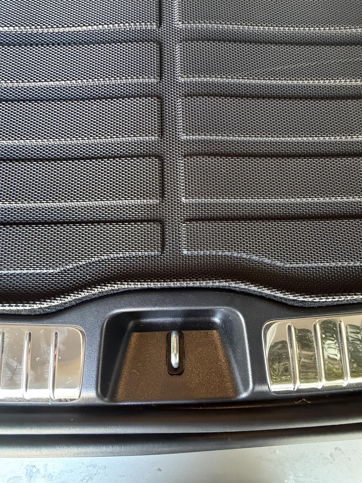 Cargo Liner Compatible with 2020-2024 2025 2026 Mercedes Benz GLE (NOT for AMG) Cargo Mat, All Weather Protection Trunk Liner Rear Trunk mat, Black customer photo 2