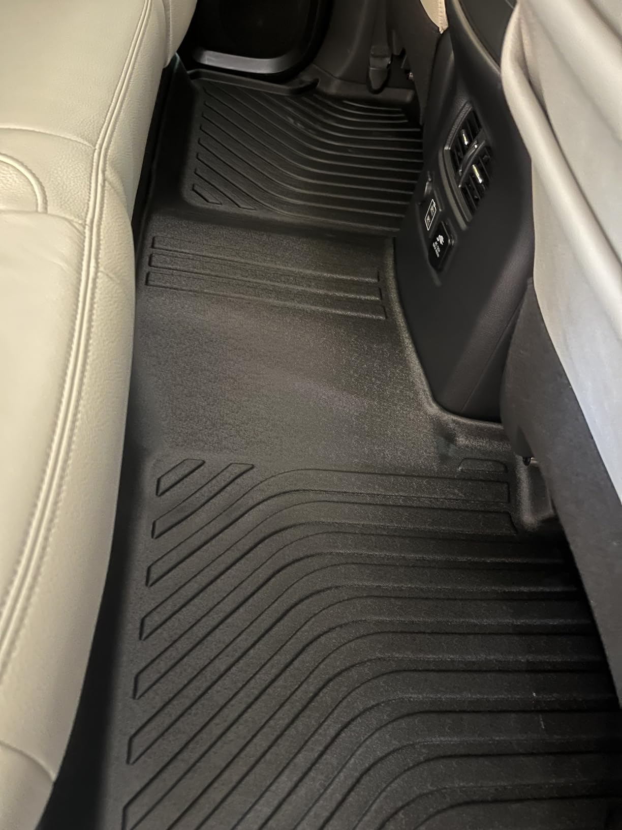 Binmotor-All Weather Floor Mats for Nissan Pathfinder 2022-2026 (7 Passenger), 3 Rows, Heavy Duty Car Floor Liners for Nissan Pathfinder Accessories customer photo 1