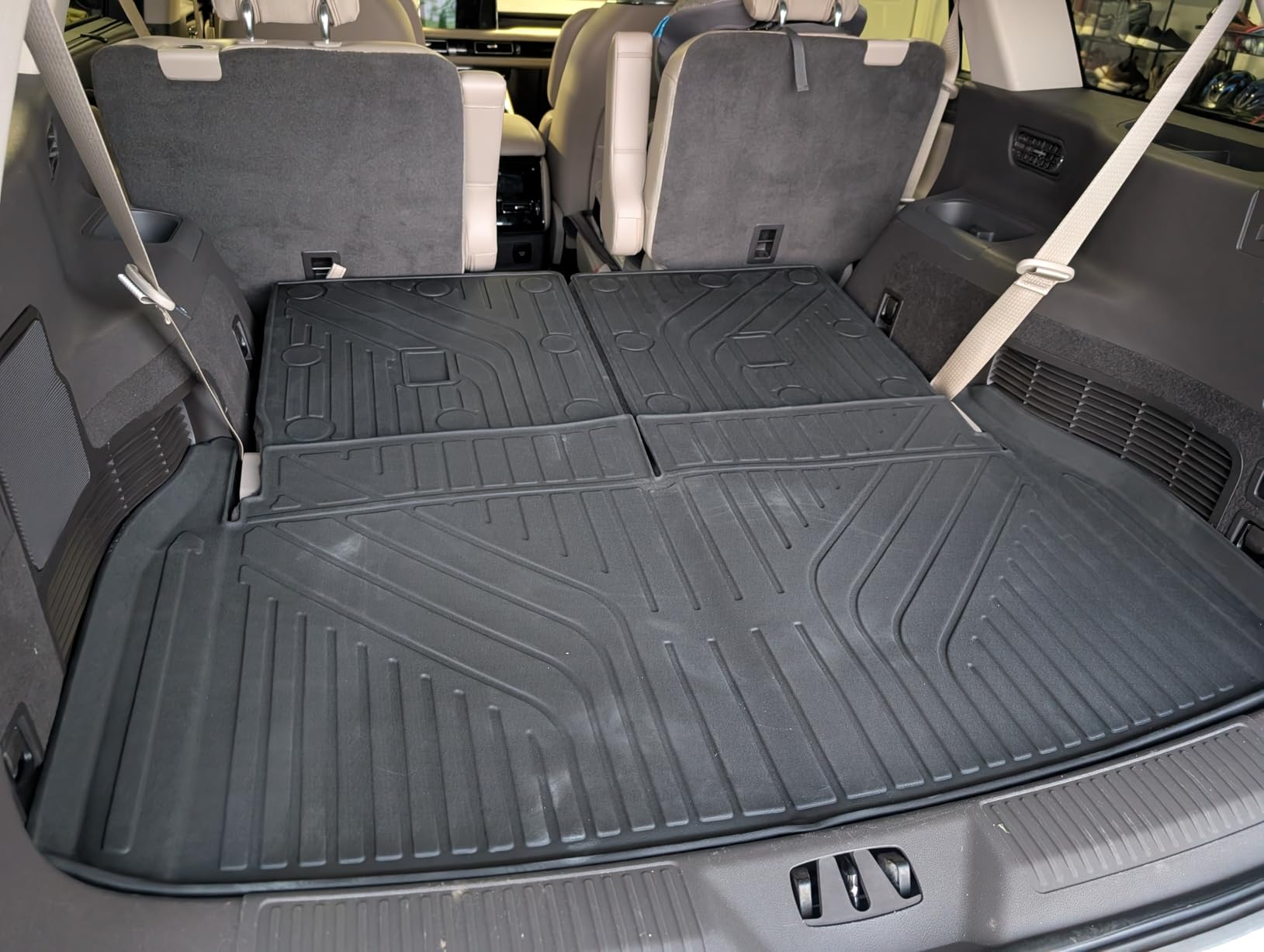 Cargo Liners Backrest Mat for Lincoln Aviator Accessories 2020-2025 with Hook&Loop Rear Trunk Mat Rear Seat Back Cover Protector All Weather Anti-Slip Split Dog Liner 3 PCS customer photo 2