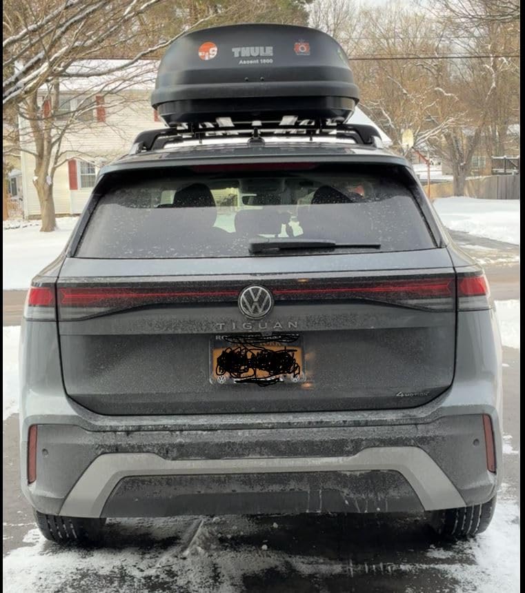 Tuyoung 300lbs Lockbale Roof Rack Cross Bars Compatible with Volkswagen VW Tiguan 2018-2026 (Not for Limited) & Taos 2022-2026, Heavy Duty Anti-Theft Aluminum Roof Rails Crossbars Rooftop Cargo Bars customer photo 1
