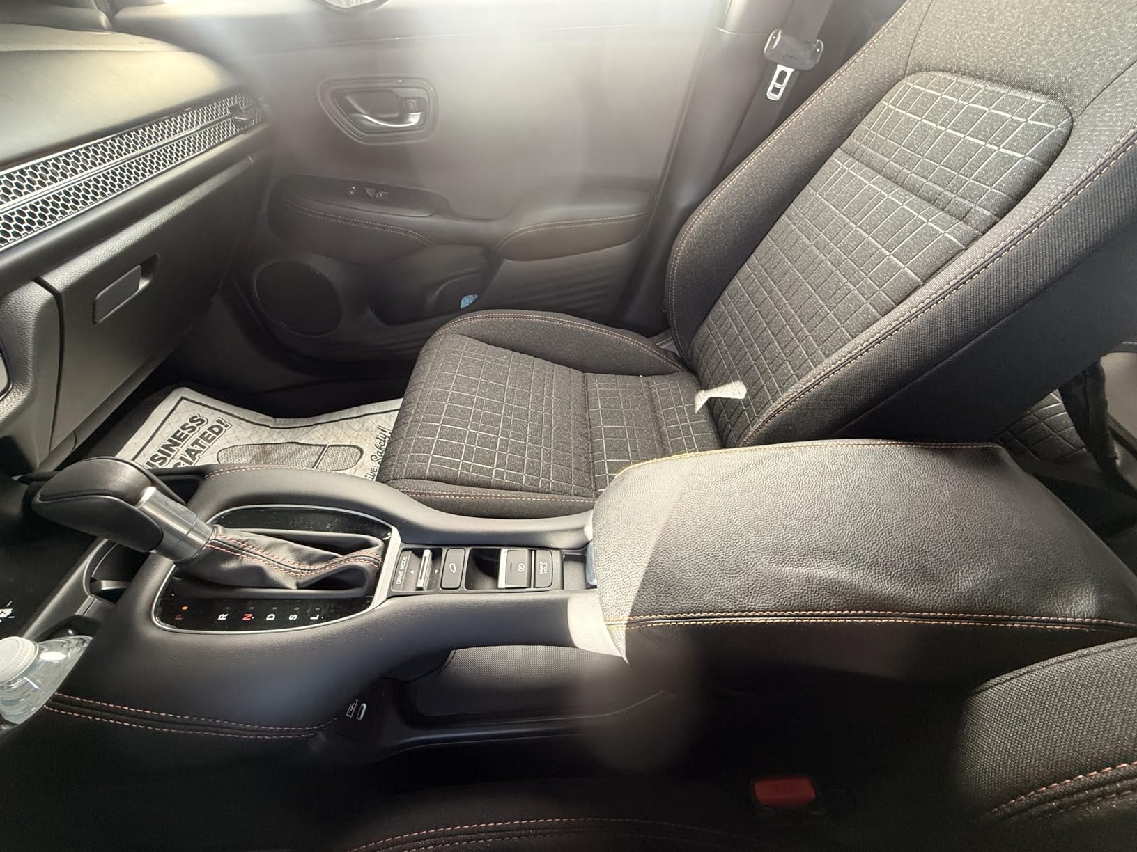 Center Console Armrest Cover for Honda HRV Accessories 2023 2024 2025 2026, Arm Rest Box Lid Protection Trim Leather Interior customer photo 1