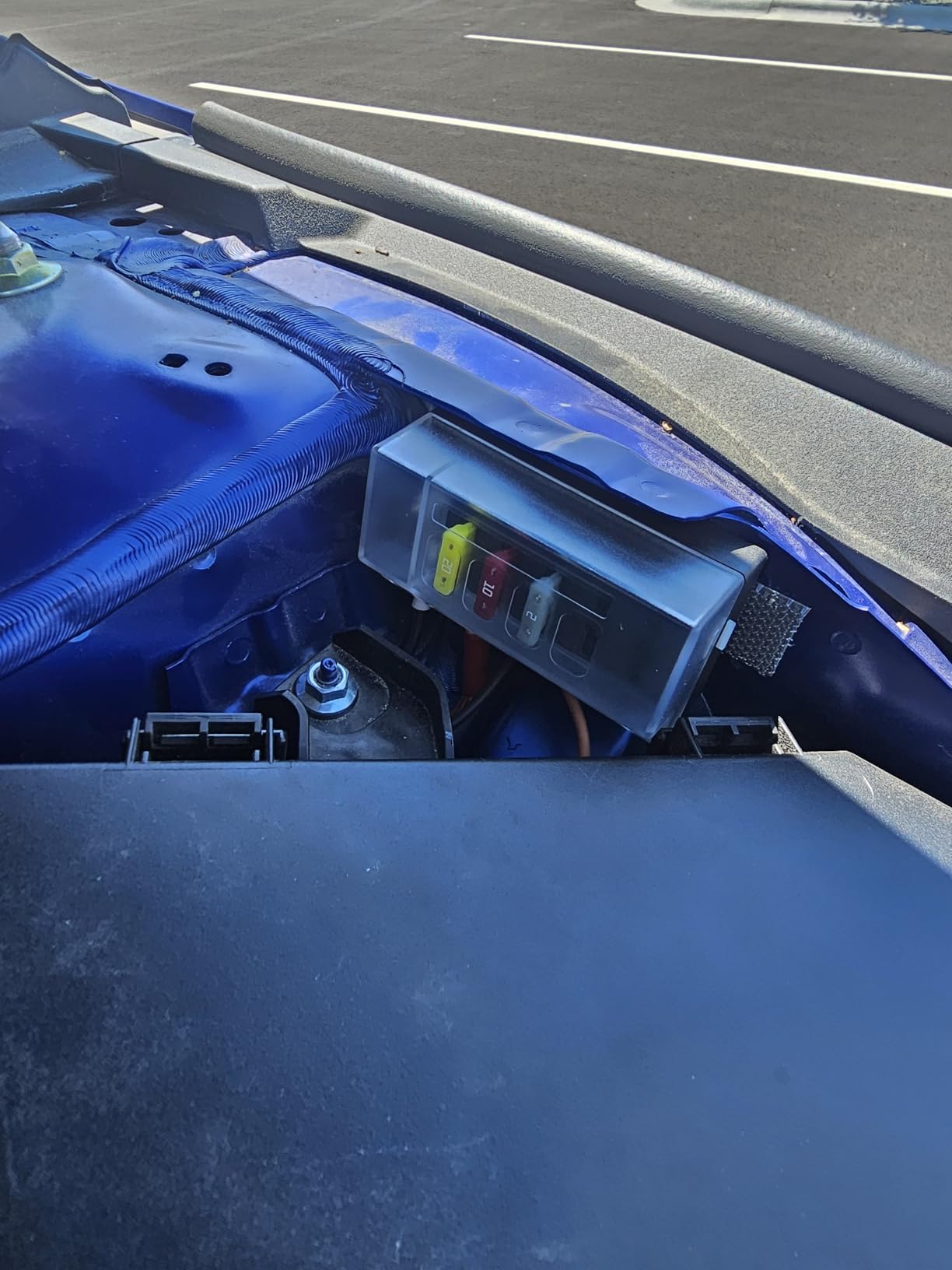 12V Fuse Block, 6 Circuits Waterproof Marine Fuse Panel Relay Box Kit with LED Indicator Damp-Proof Cover, 12 Volt Fuse Box Kit ATO Blade Fuse Block for 12V/24V Automotive Car RV Truck Boat customer photo 1