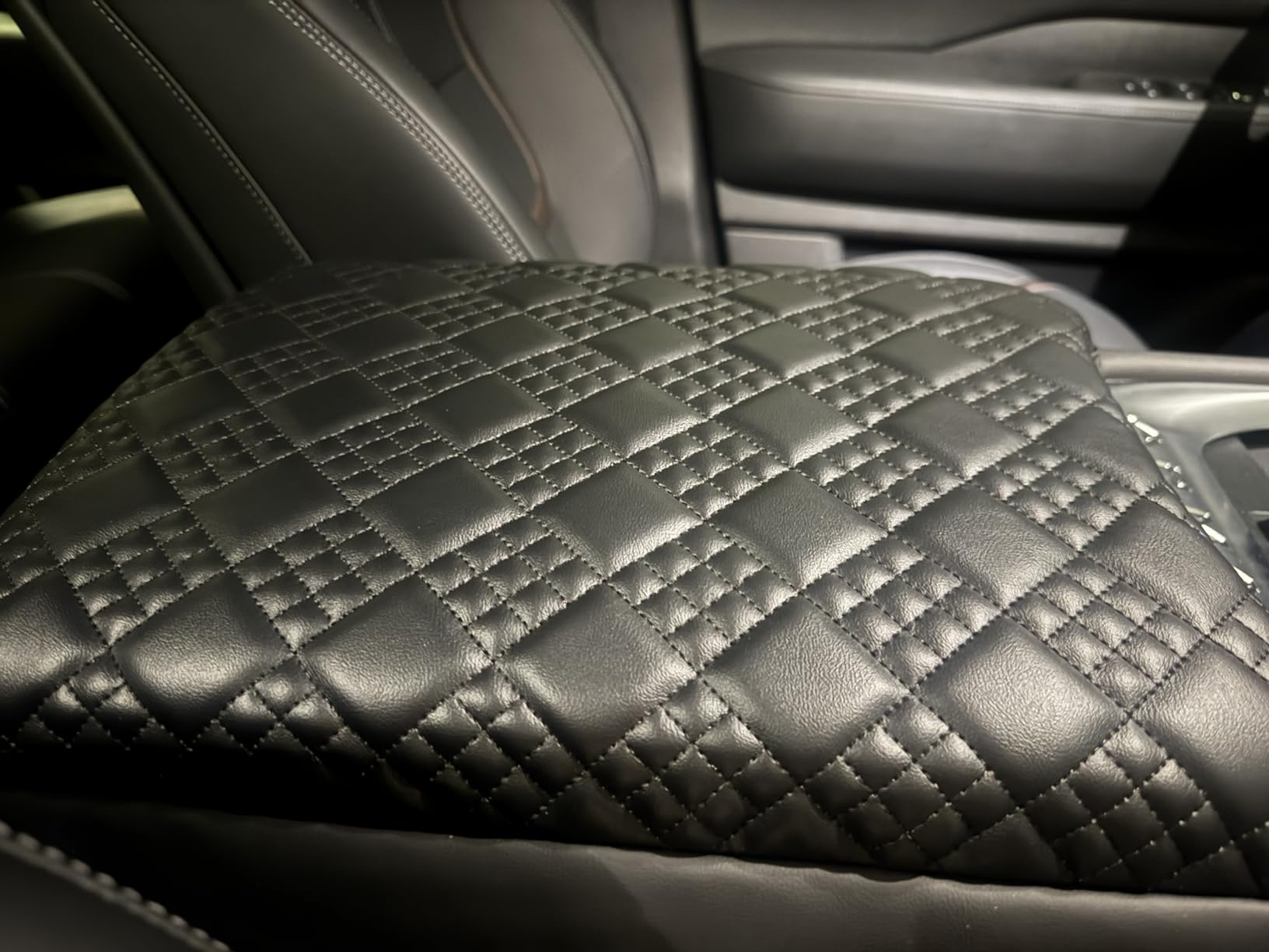 CDEFG for Honda HR-V HRV 2023-2025 2026 Center Console Cover Armrest Box Cover for HR-V HRV (LX, Sport, EX-L) Accessories Console Arm Rest Protector customer photo 1