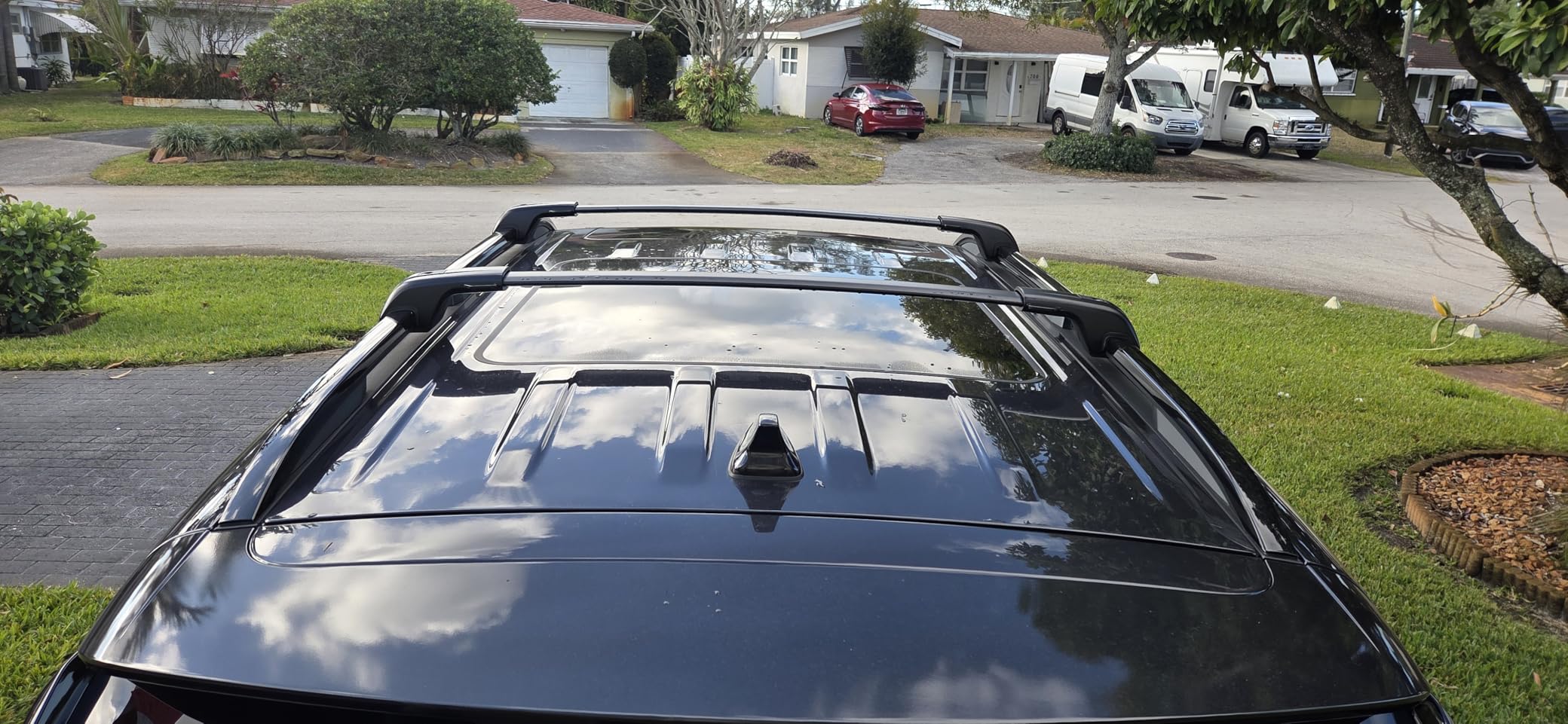 KINGGERI 330LBS All Aluminum Roof Rack Cross Bars Fit for Kia Sorento X-Line & X-Pro 2021 2022 2023 2024 2025 2026 (With Raised Side Rails), Lockable Roof Rails Crossbars Rooftop Luggage Racks Carrier customer photo 1