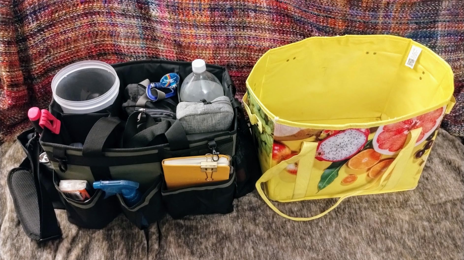 Wearable Cleaning Caddy Organizer with Handle & Shoulder Straps for Housekeepers, Under Sink & Car Cleaning Tool Organizer Bag with 4 Foldable Dividers (Black) customer photo 1