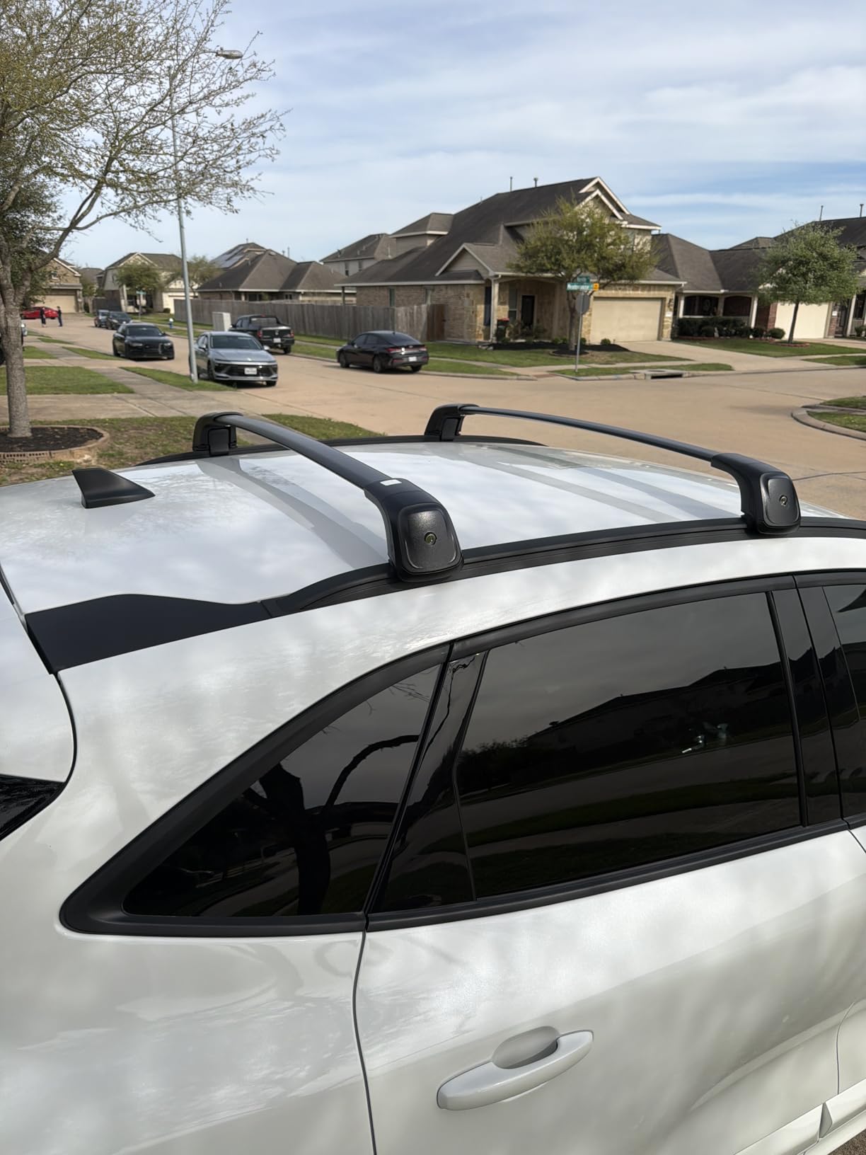 Snailfly Upgraded Roof Rack Cross Bars Fit for 2020-2026 Land Rover Defender 110 130 Cargo Carrier Crossbars with Locks (Not for 90) customer photo 2