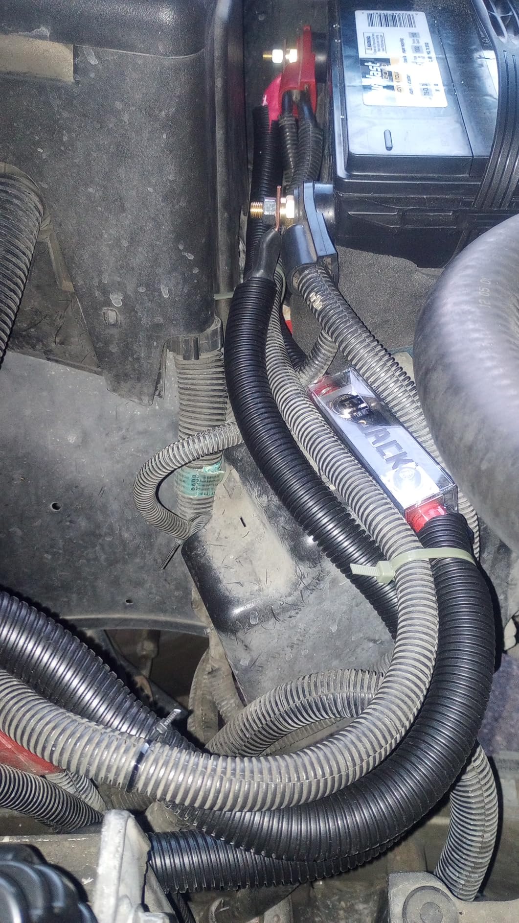 CrocSee 25ft - 1/2 inch Flame Retardant Split Wire Loom Tubing with Installation Tool - Flexible Wire Covers Cord Protectors customer photo 2