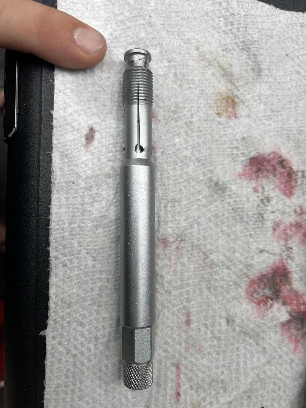 DPTOOL 14mm Back Tap Spark Plug Thread Repair Tool M14x1.25 Thread Chase Tap for Repairing Threads and Preventing Metal Shavings from Entering The Cylinder, 5.27'' Long customer photo 2