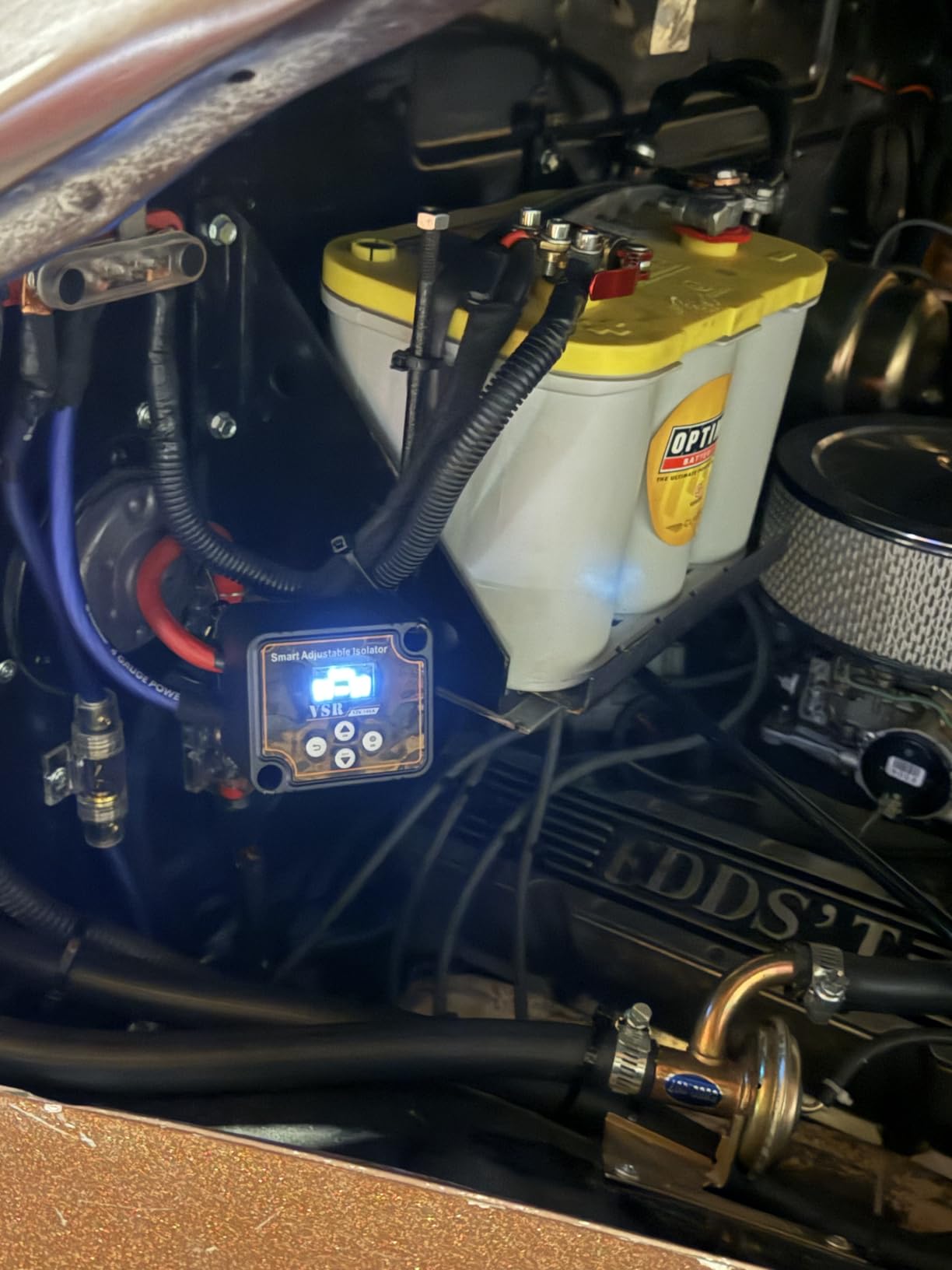 DEWINNER 12V 140Amp Dual Battery Isolator Kit, Smart Voltage Sensitive Relay for Trucks, RVs, ATVs, UTVs, Boats & Campers - Works with All Battery Types Including Lithium & LiFePO4 customer photo 1