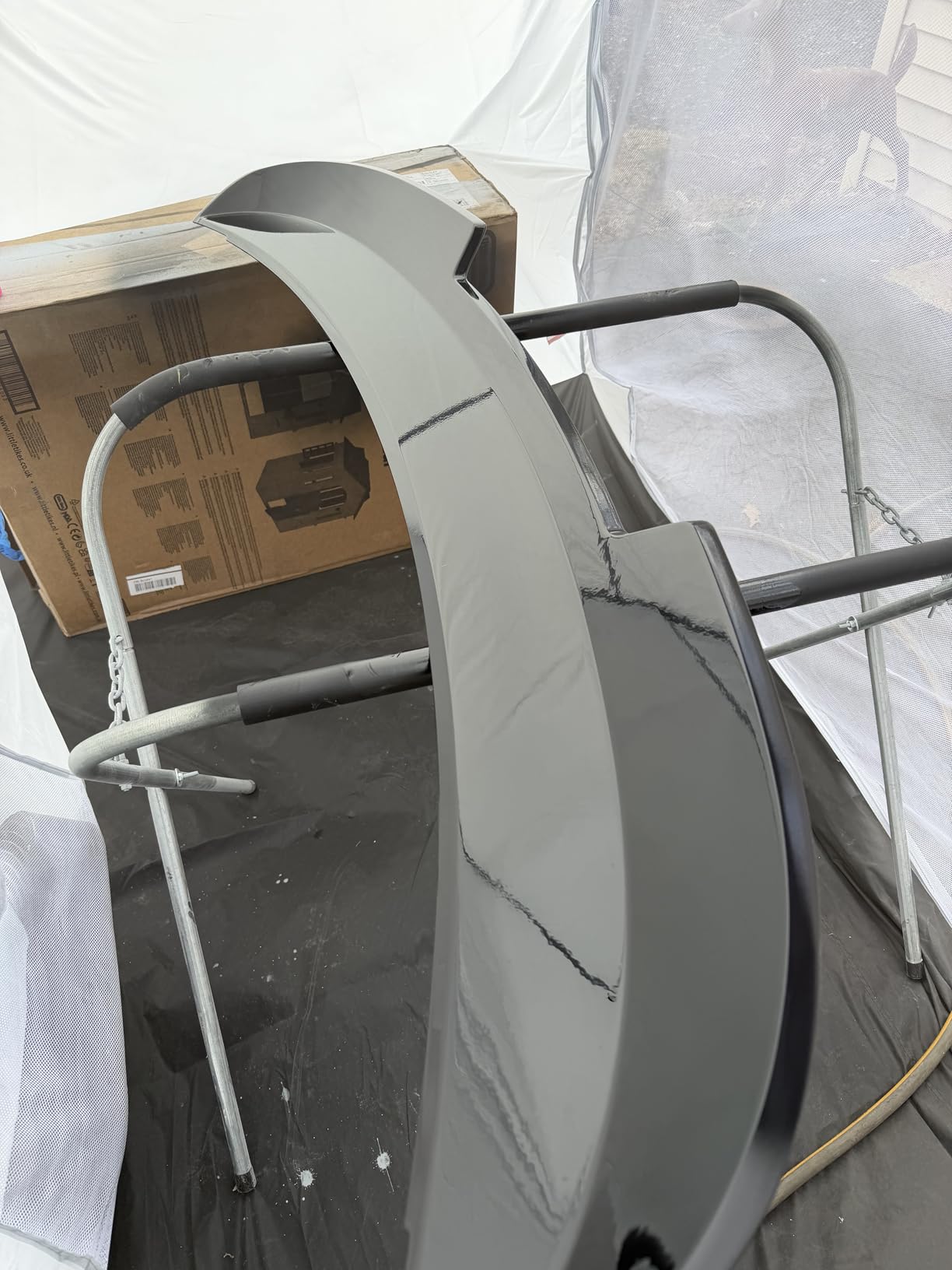 Siebwin Portable Paint Booth Tent, Extra Large 10x6x6.5ft Spray Paint Tent with Built-in Floor & Mesh Screen & Windproof Hooks customer photo 1