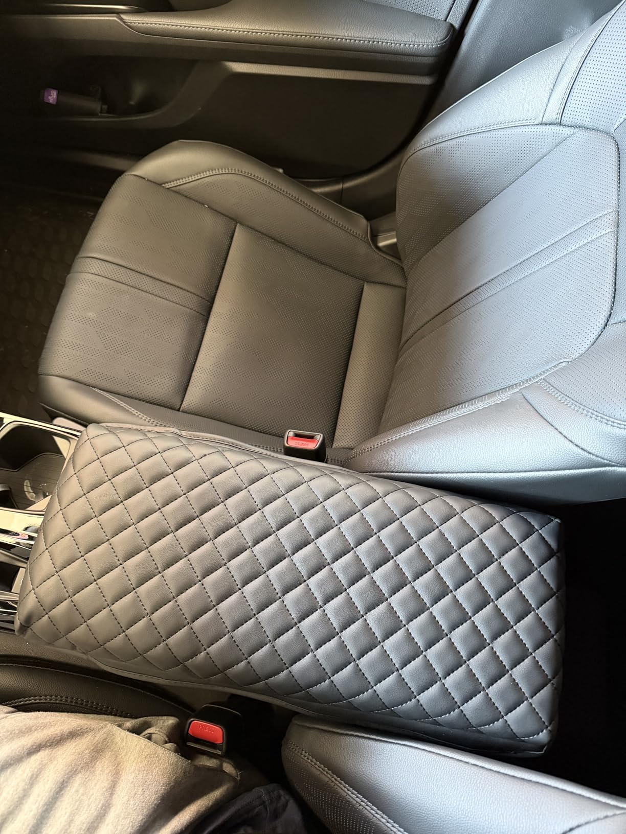 SKTU 2023 2024 2025 2026 HR-V Center Console Cover for Honda HR-V Armrest Cover Honda HRV Accessories customer photo 1