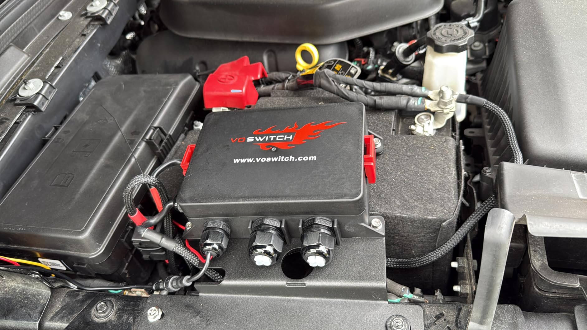 Voswitch JL410 Grab Handle Switch Panel for Jeep Wrangler JL 2024-current and Gladiator 2024-current customer photo 1