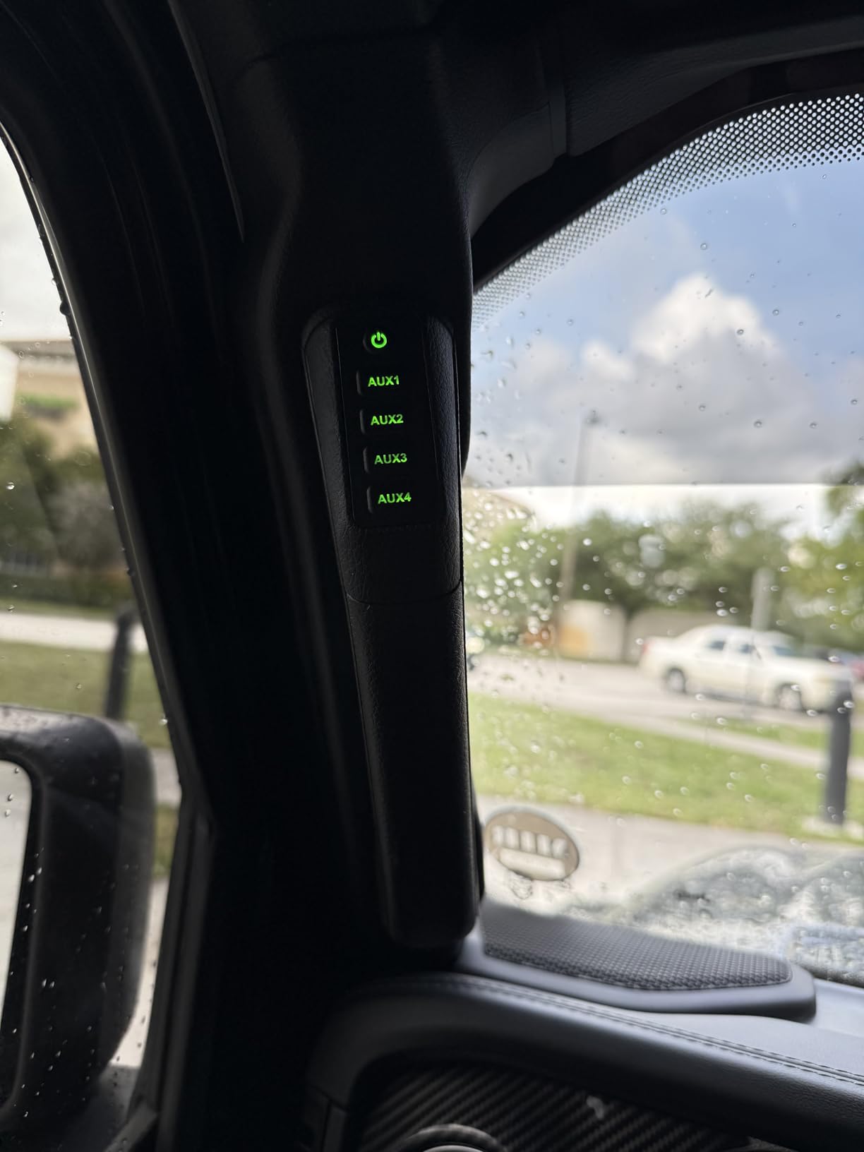 Voswitch JL410 Grab Handle Switch Panel for Jeep Wrangler JL 2024-current and Gladiator 2024-current customer photo 2