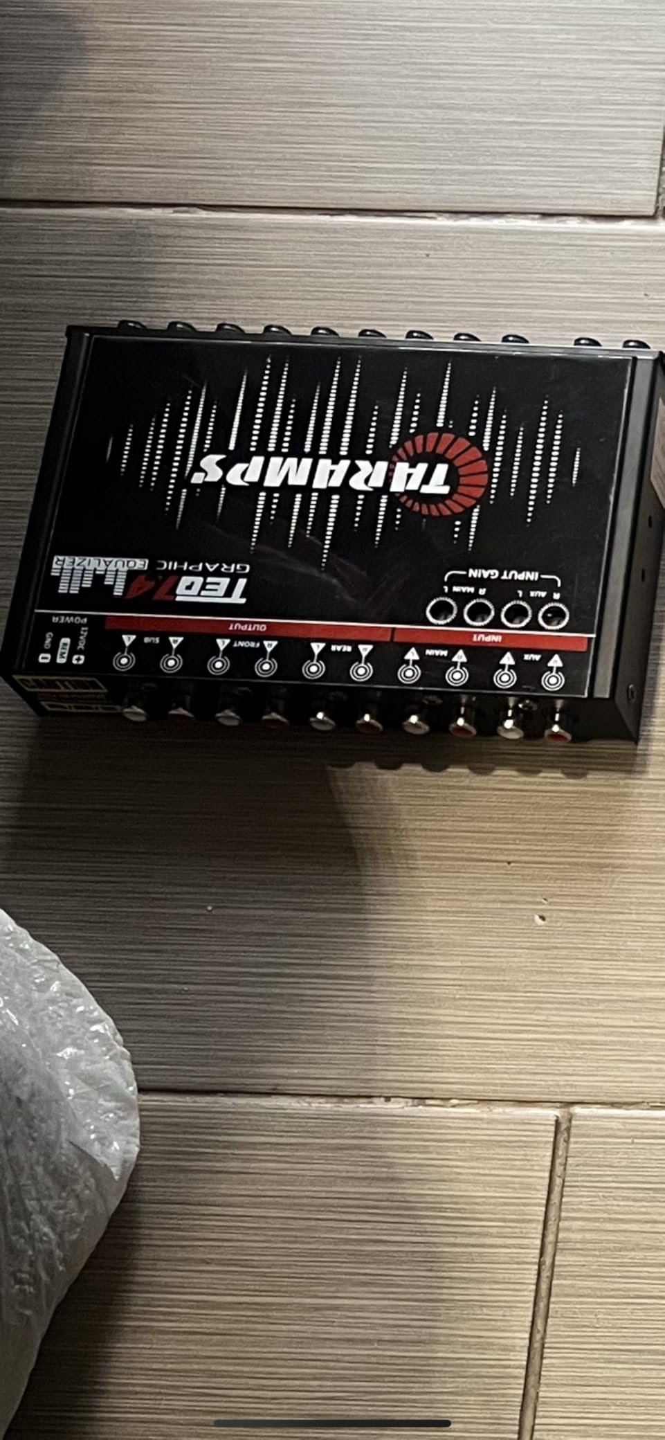 Taramps TEQ 7.4 Stereo 7-band Graphic Equalizer Car Audio Rca Input/Output, Auxiliary Gain, Fader Control 2 Input Channel 3 Output Channel, Blue LED Sound Equalizer customer photo 2