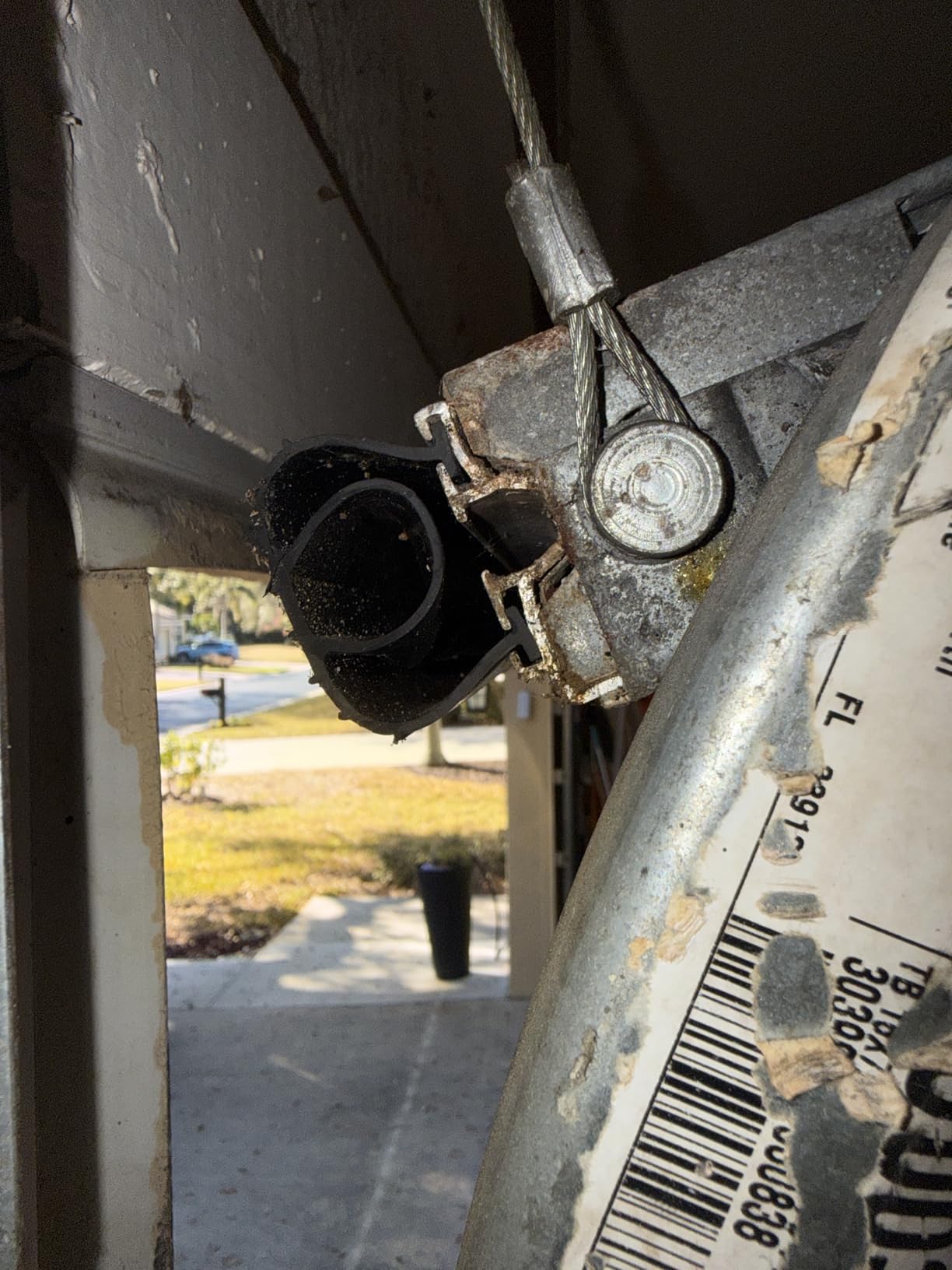 Jin&Bao Garage Door Bottom Seal with Pre-drilled Aluminum Track Retainer Base Kit, Heavy Duty U+O Ring Combination Weather Stripping Seals (16FT) customer photo 1