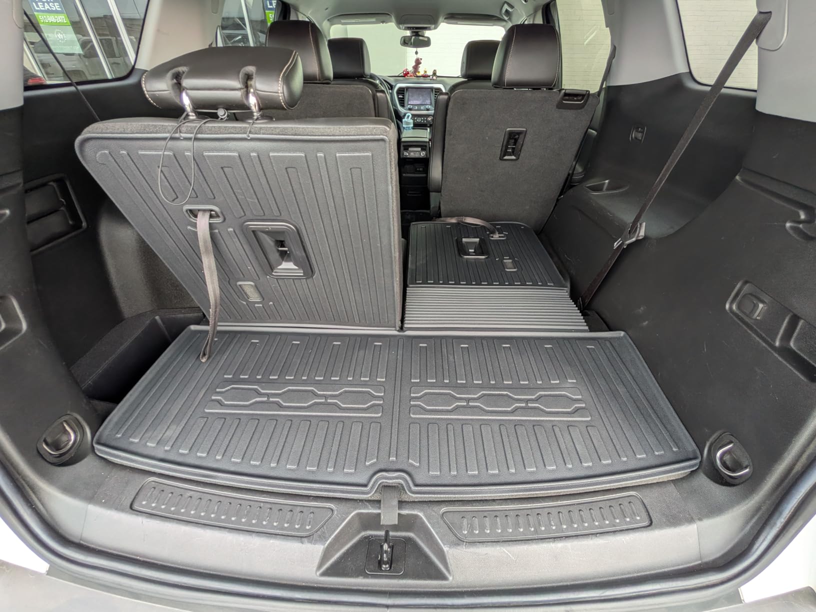 Cargo Mat Backrest Mats 2-in-1 Design for 2017-2023 GMC Acadia 6/7 Seats Accessories, All-Weather TPE Trunk Mat Cargo Liner Protector SLE/SLT/AT4/DENALI customer photo 1