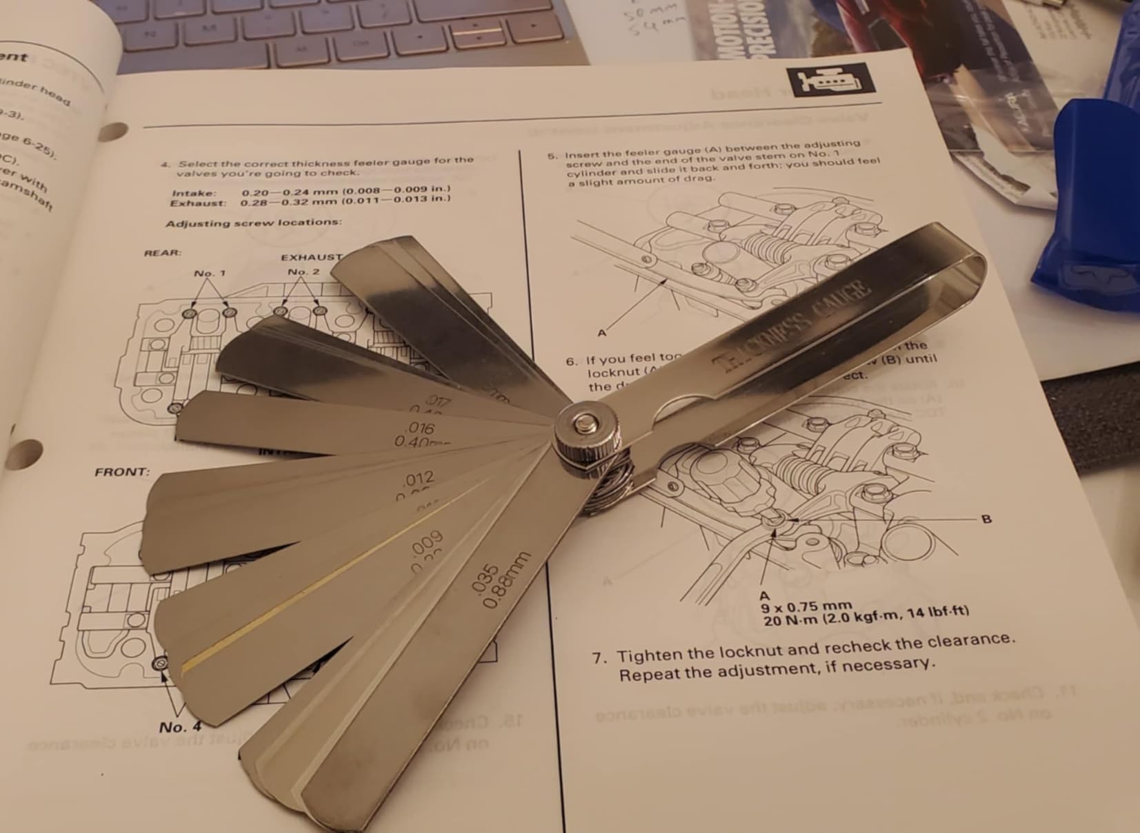 Feeler Gauge Set Stainless Steel Thickness Gauge 32 Blades 0.04-0.88 mm Dual Marked Metric and Imperial customer photo 1