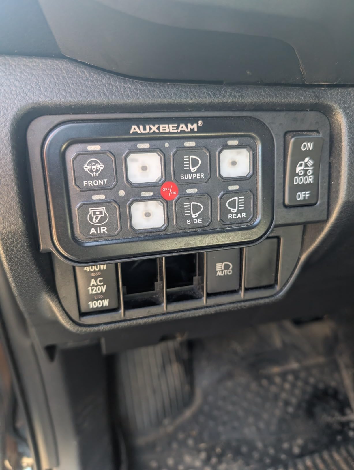 Auxbeam 8 Gang Switch Panel RB80 Toggle Momentary Pulsed RGB Dimmable Switch Panel Multifunction Panel Two Sided Output Marine Switch Panel IP65 Waterproof for Car Boat RV, 3 Years Warranty customer photo 2