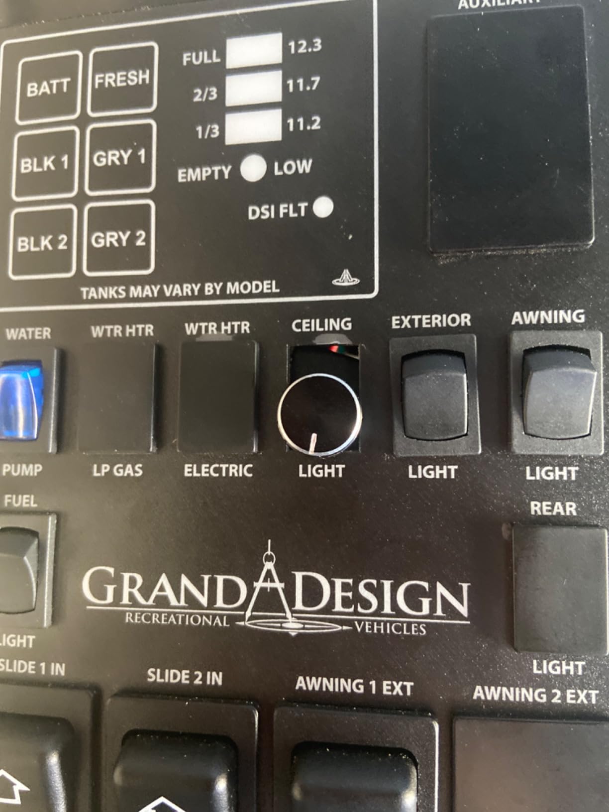 Acegoo RV Light Dimmer Switch DC 12V Aluminum High-Side PWM Dimmer, Perfect for Camper Van Boat Trailer Truck Cars Strip Light, Rotary Dimming (6A-Black) customer photo 2