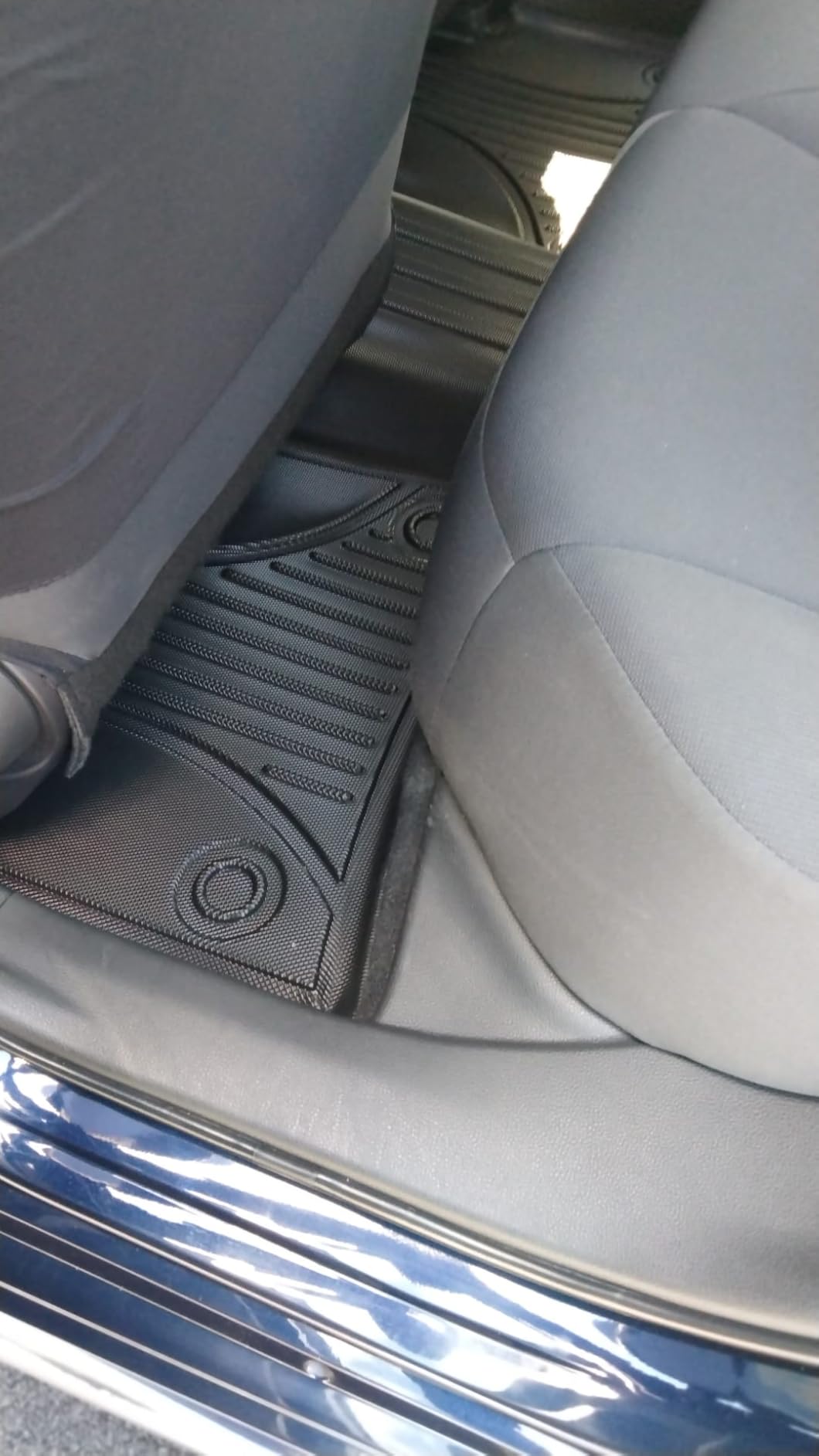 AOMSAZTO Floor Mats and Cargo Mat Compatible with 2020-2026 Toyota Highlander (7 Seats Only): Heavy Duty TPE All Weather Protection Car Floor Mats - 3 Rows Full Set Rubber Highlander Cargo Liner customer photo 1