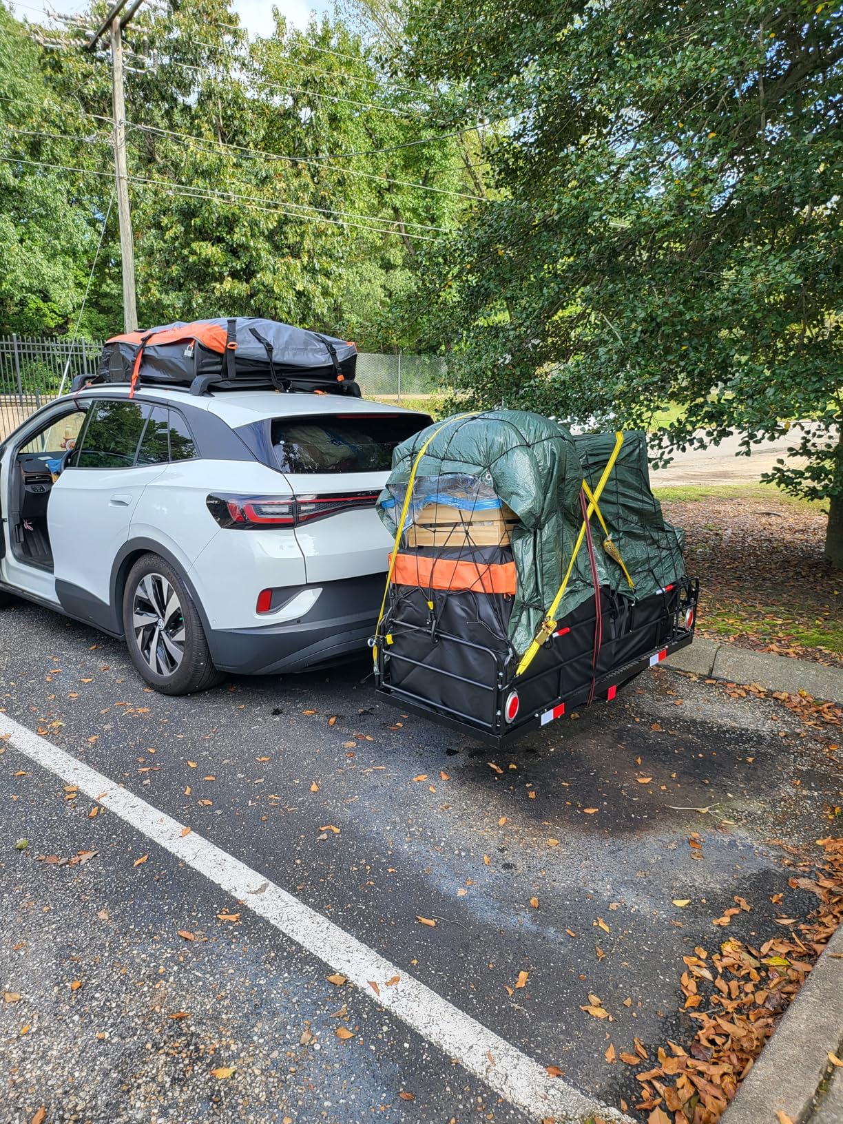 Roof Rack Cross Bars 220lbs Compatible with Lincoln Aviator 2019 2020 2021 2022 2023 2024 2025 2026，Heavy Duty Aluminum Lockable Roof Rails Crossbars Cargo Canoe Black Rooftop Cargo Carrier Luggage. customer photo 1