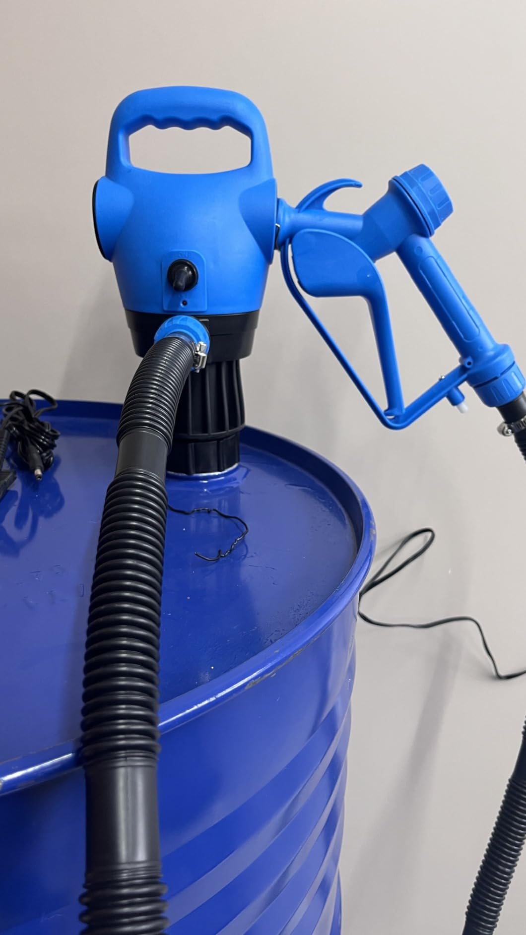 Electric Drum Barrel Pump with 120V AC/12V DC Power,55 Gallon Drum Pump with Built-in 2-Inch Bung Adapter, 5 Gallons Per Minute Flow Rate, for DEF, Diesel, Water, Antifreeze customer photo 2