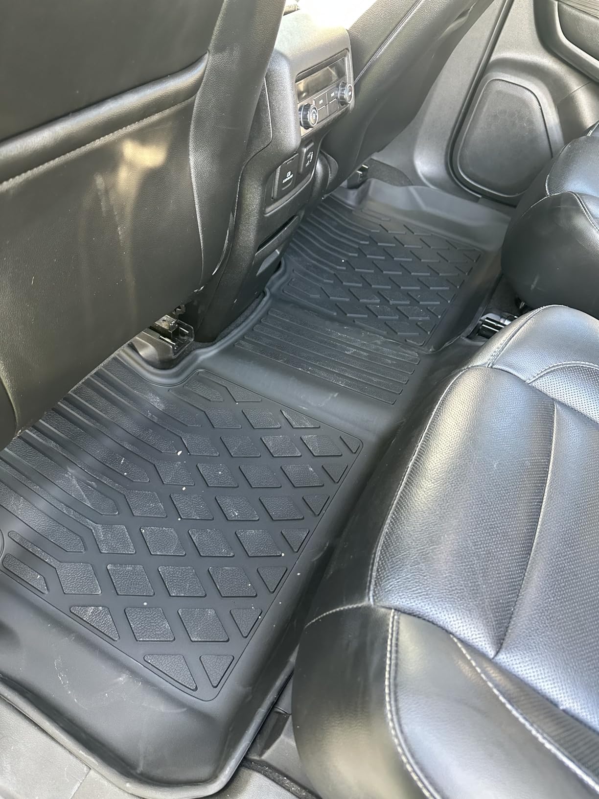 Nilight TPE Floor Mats for GMC Acadia Bucket Seats 2017 2018 2019 2020 2021 2022 All Weather Custom Fit Heavy Duty Floor Liners customer photo 2