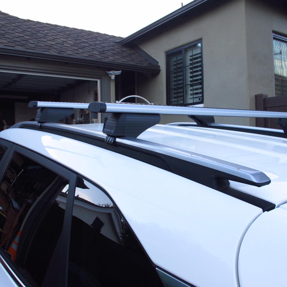 ERKUL Roof Rack Cross Bars for Kia Seltos 2021-2026 | Aluminum Crossbars with Anti Theft Lock for Rooftop | Compatible with Flush Rails - Black customer photo 2