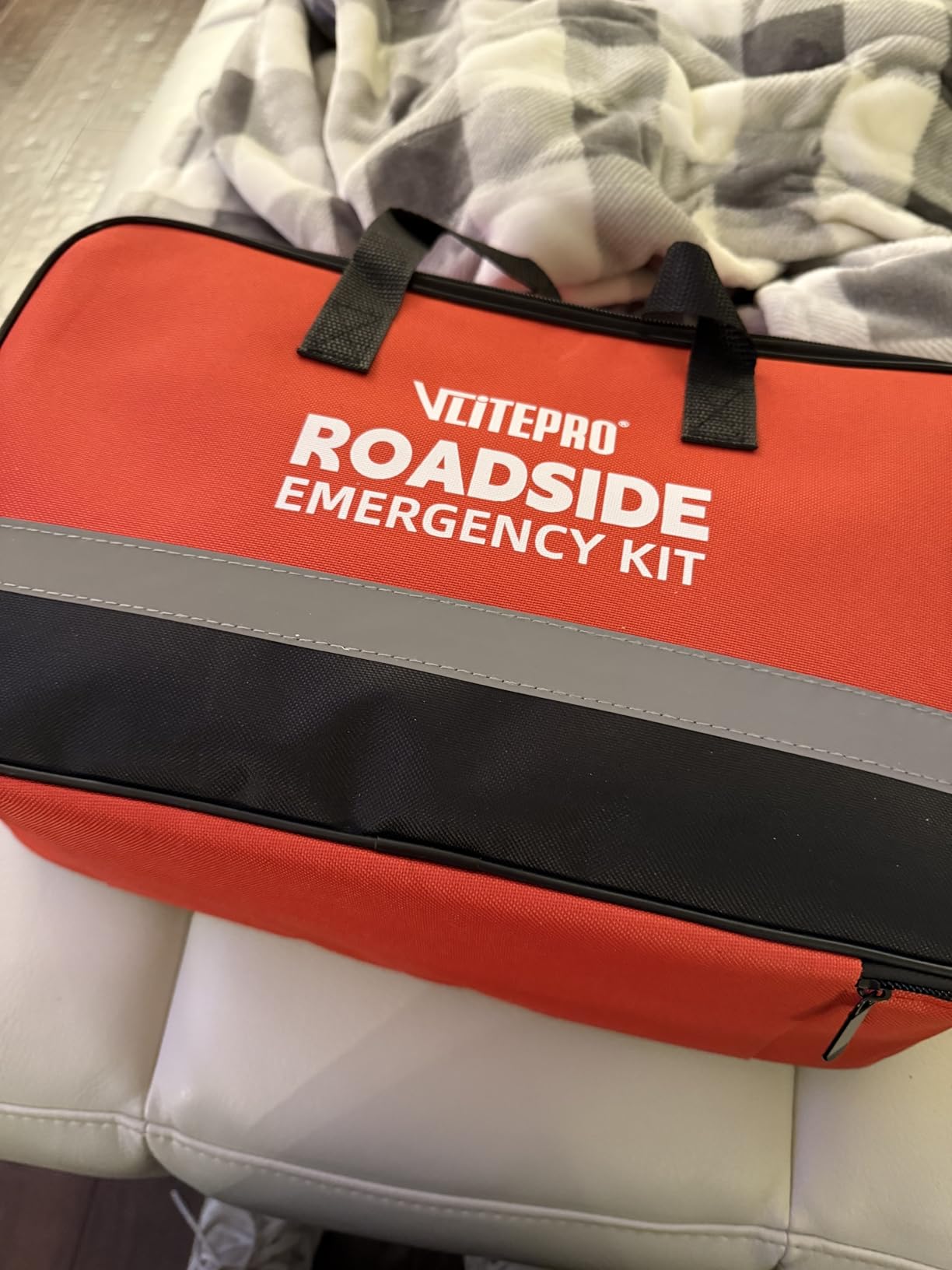 Roadside Emergency Car Kit for Vehicles, Car First Aid Kit Emergency Kit with Jumper Cables, Snow Shovel, Tow Strap, Car Safety Kits, Road Trip Assistance for Men, Women, New Driver Gifts customer photo 1