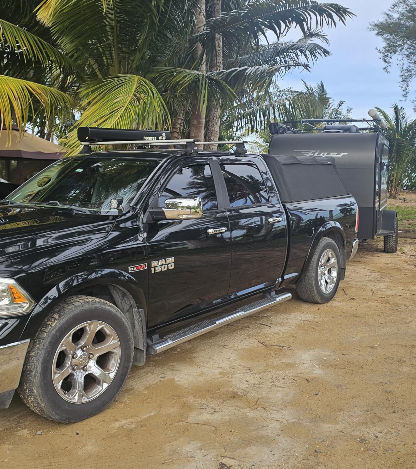 4.5-9 Gallon Pressurized Water Tank, Portable Aluminum Camping Shower Water Storage with Spray Hose for Overland Off-Road Vehicles, Pick-up Trucks customer photo 1