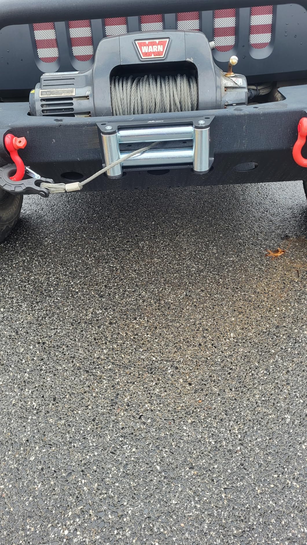 Nilight Winch Fairlead 10 Inch (254mm) Heavy Duty Winch Roller Fairlead 4-Way Universal Cable Guide with Mounting Hardware for Steel Cable 8000-12000 LBS customer photo 1