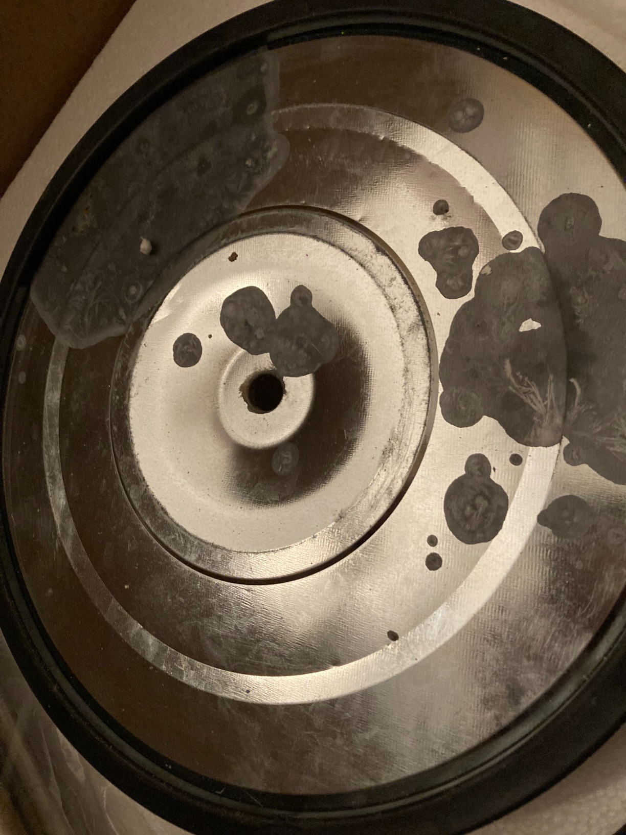 VEVOR Stanchion Post, 4 Pcs Stanchions with Retractable Belts, Carbon Steel Black Stanchions Queue with Sand Injection Hollow Base, Crowd Control Barriers for Theaters, Parties, Weddings, Exhibitions customer photo 2