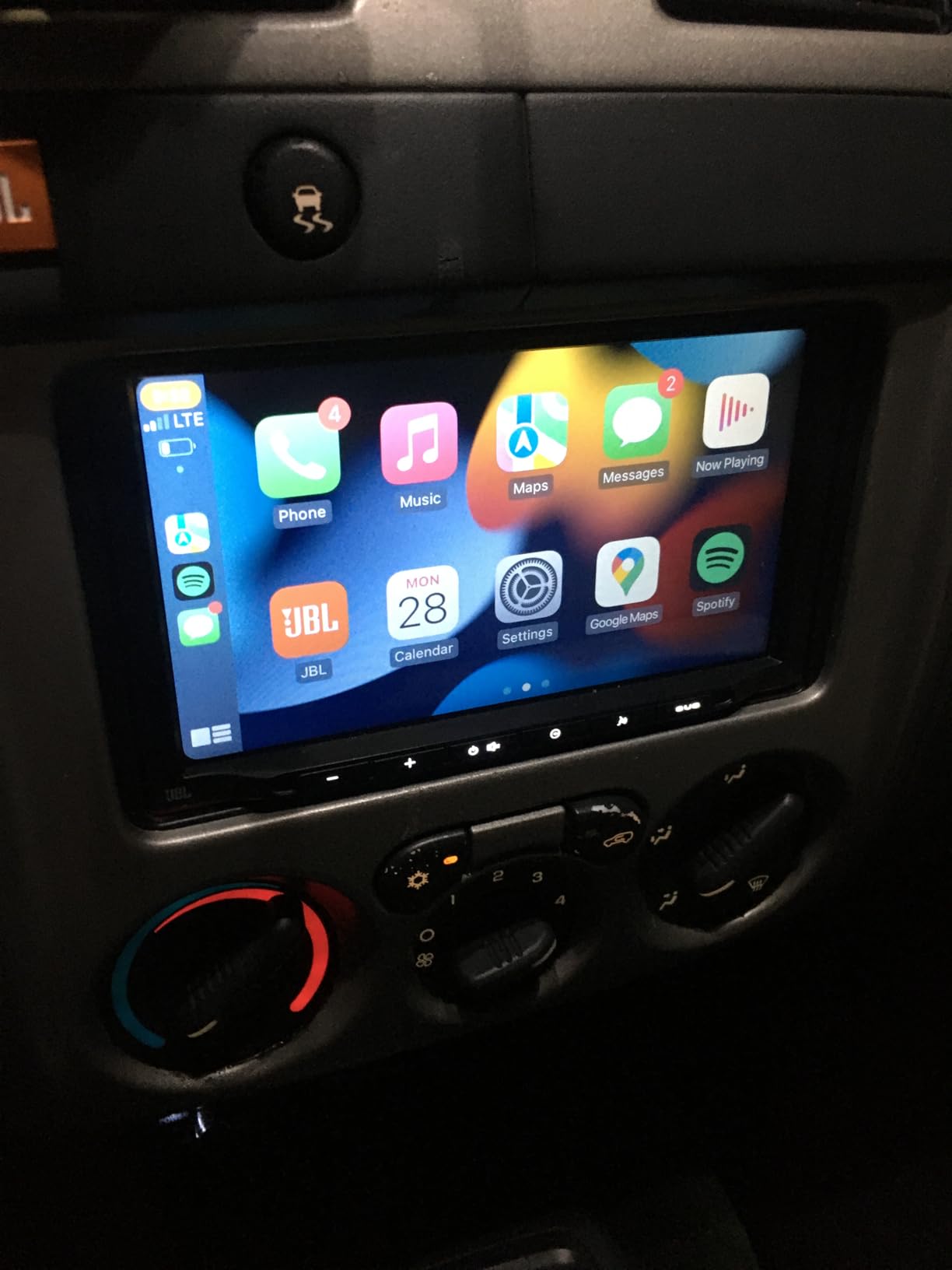 JBL Legend 700 2-DIN 7