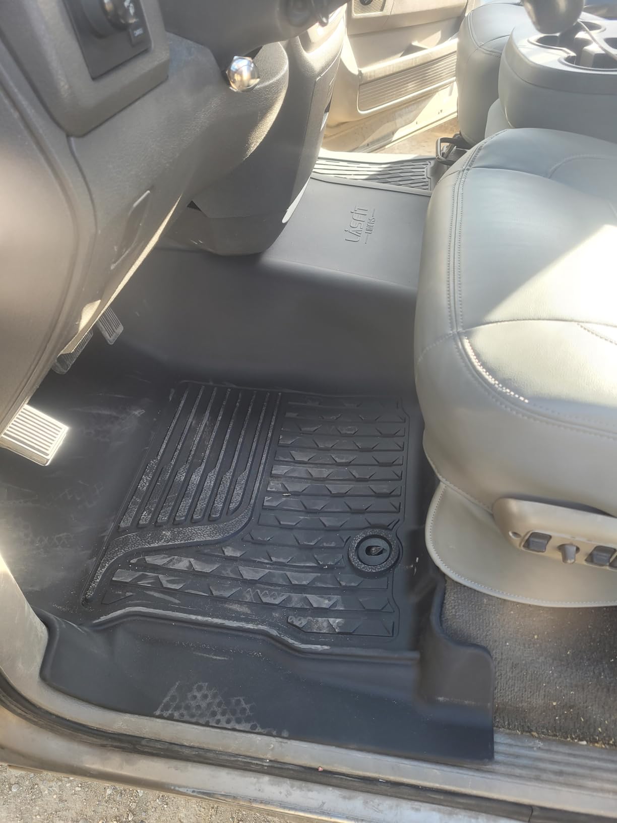 Lasfit Floor Mats for Dodge Durango 2016-2026, Fit 2nd Row Bench Seating (7 seats), All Weather TPE Custom Fit customer photo 2