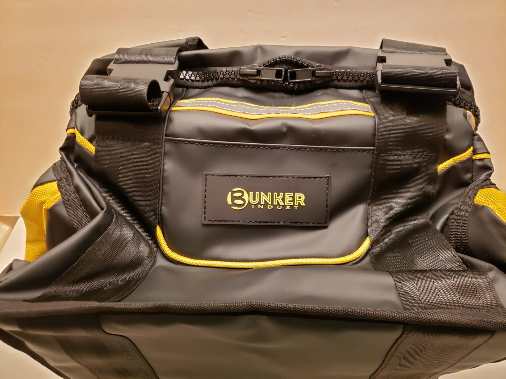 BUNKER INDUST Heavy Duty Recovery Gear Bag with Shoulder Strap, Large Recovery Equipment Bag with Reflective Strips for Offroad Accessories, Universal Multi-Pockets Storage Bag Tool Organizer customer photo 2