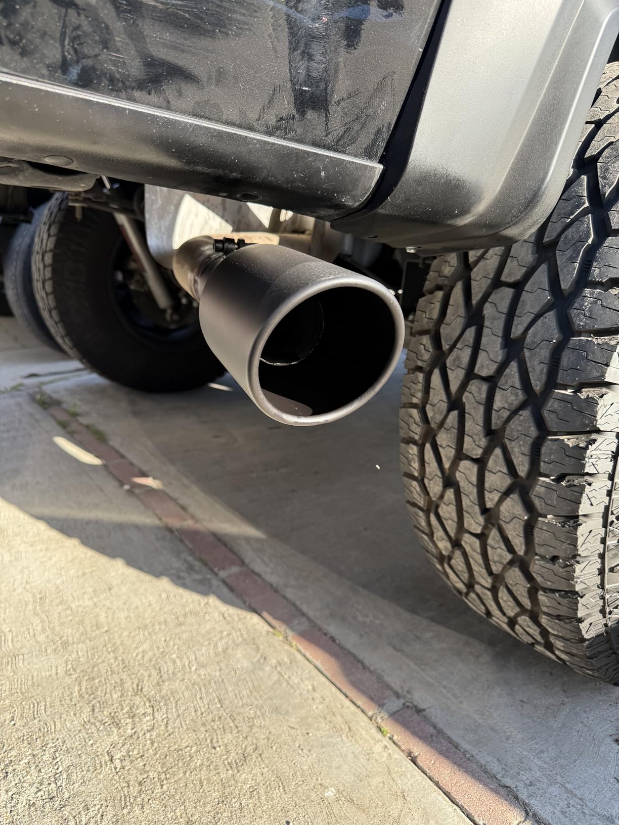Richeer 3 to 4 inch Blue Burnt Exhaust Tip, 3