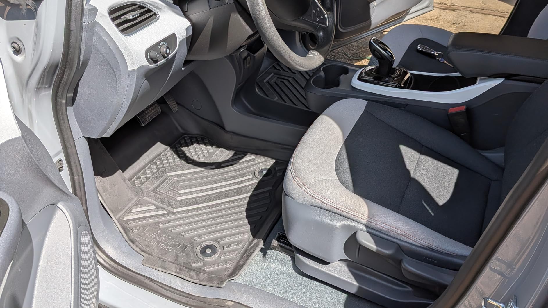 LASFIT Floor Mats for Chevy Traverse 2009-2017(Only 7 Seat)/Buick Enclave 2008-2017(Only 7 Seat)/Saturn Outlook 2008-2010(Only 7 Seat)/GMC Acadia 2007-2016 & Acadia Limited 2017(Only 7 Seat) customer photo 2