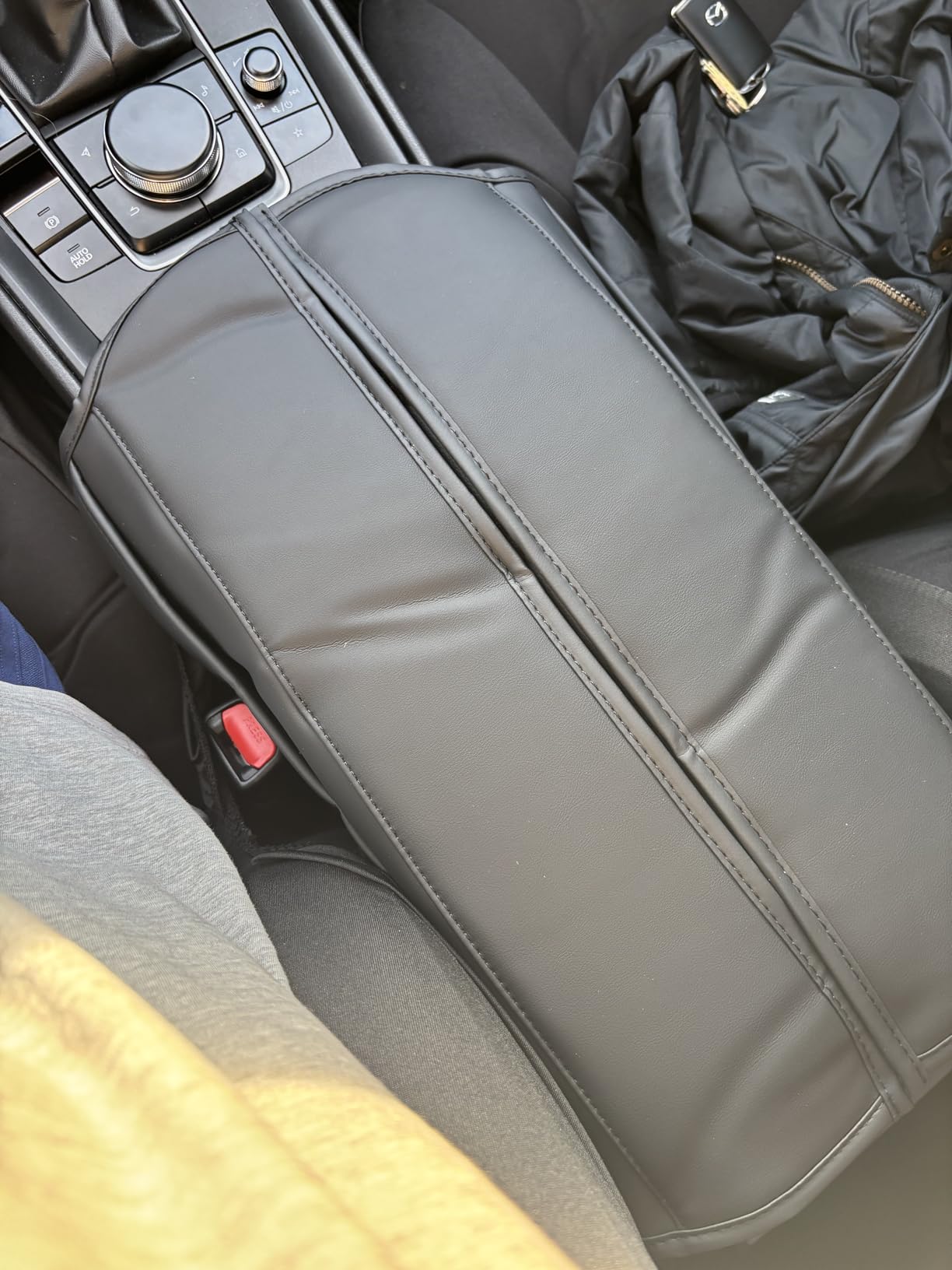 CDEFG for 2025 2026 Nissan Kicks Center Console Cover Armrest Box Cover for Kicks (S, SV, SR) 2025+ Accessories Console Arm Rest Protector customer photo 2
