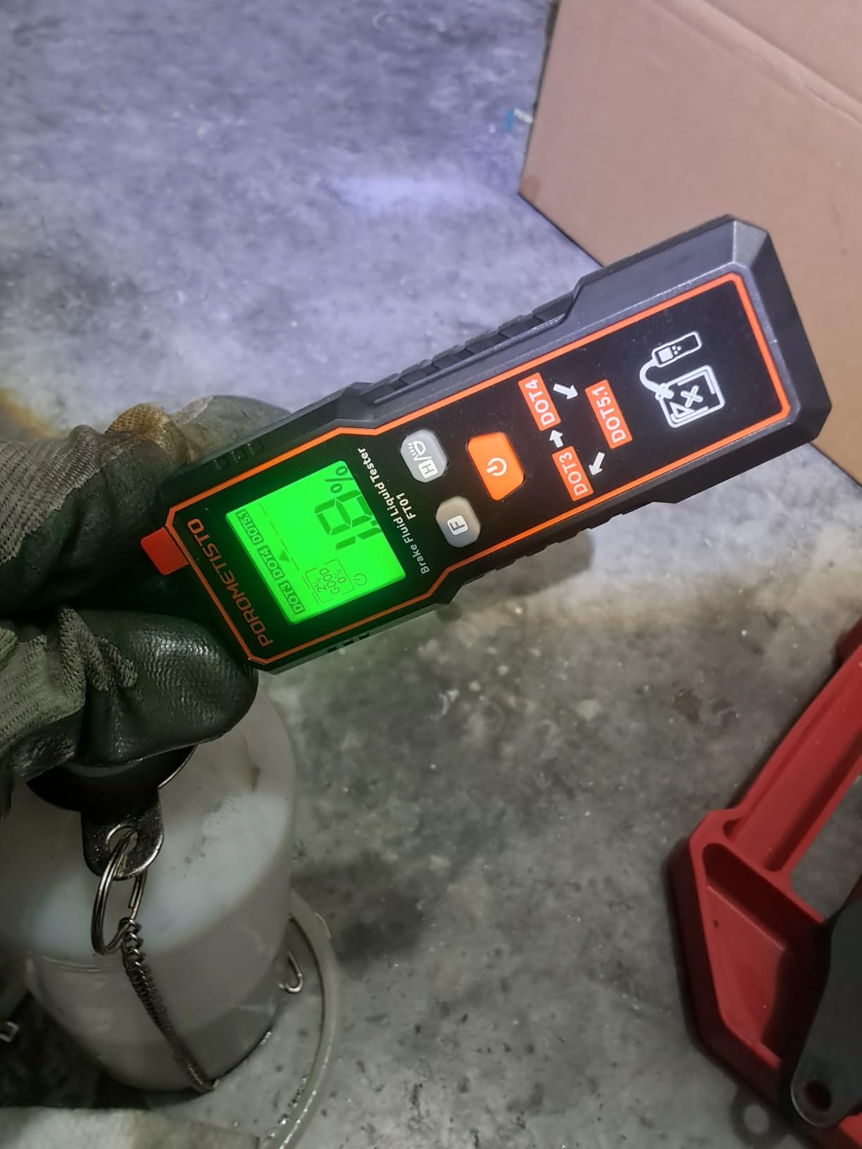 FT01 Brake Fluid Tester with Flashlight,Built-in Calibration Resistor,Brake Fluid Moisture Tester with 8.5-Inch Corrosion Resistance Probe and Data Hold,for DOT3,DOT4,DOT5.1 customer photo 2
