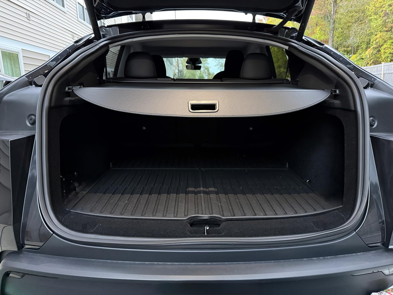 AUXKO Retractable Cargo Cover for Toyota 4Runner 2024-2010, Trunk Cargo Cover Luggage Security Shade Cover for 2024 2023 2022 4Runner Shielding Shade Anti-Peeping Luggage Privacy Screen, Carbon Fiber customer photo 1