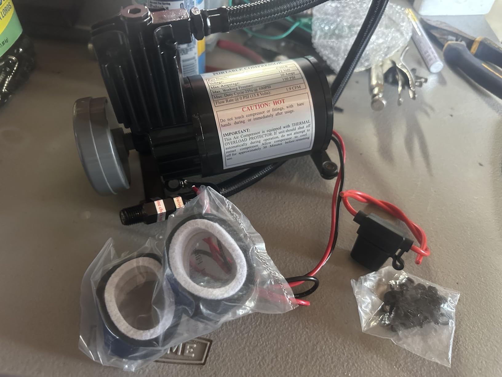 Universal 150 PSI Horns Heavy Duty Onboard Air Compressor, Replacement for Truck/Car Train Horn/Suspension/Ride/Bag kit/System and All 12v Vehicles like Semi/Pickup Trucks, Silver 1/4 NPT customer photo 2