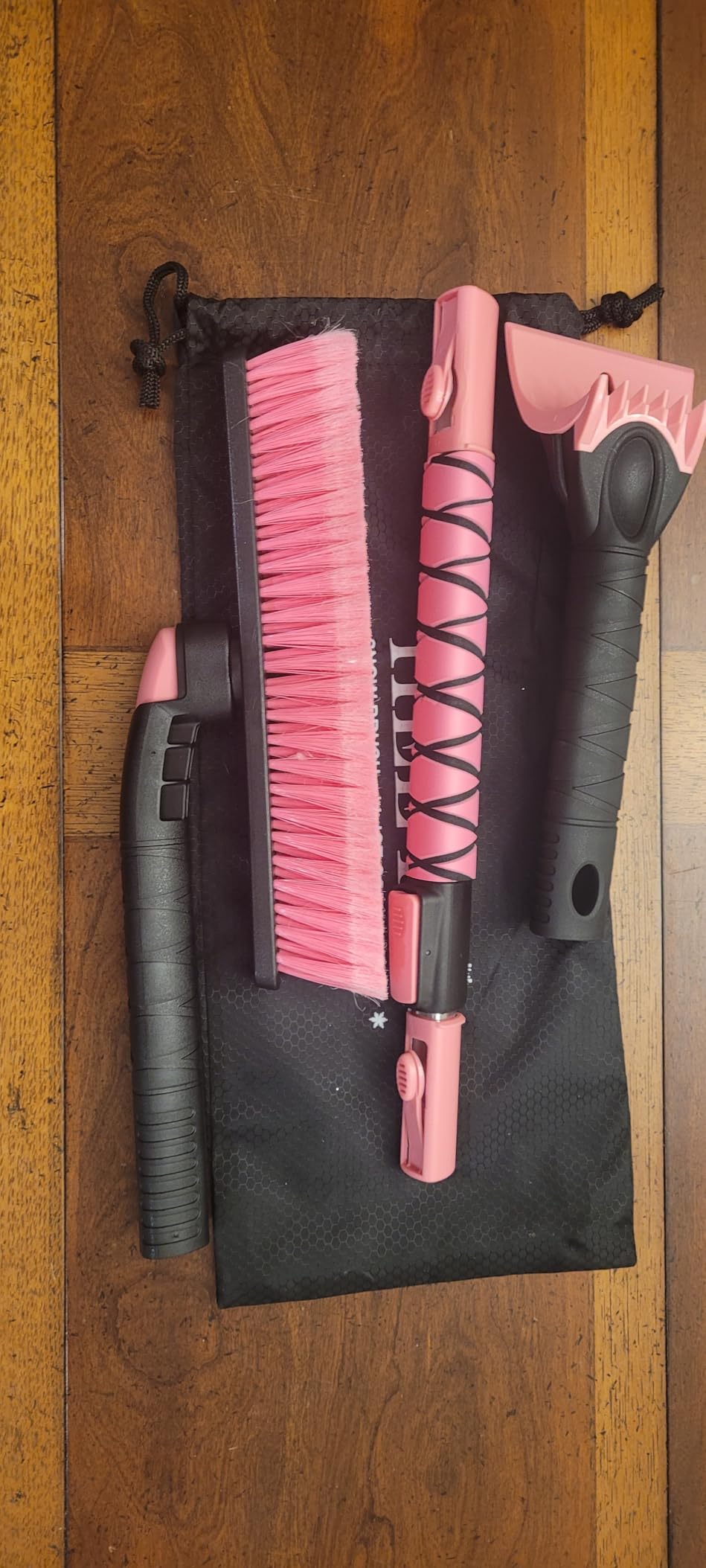 HEEYA 48 Inch Long Snow Brush for SUV with Foam Grip customer photo 2