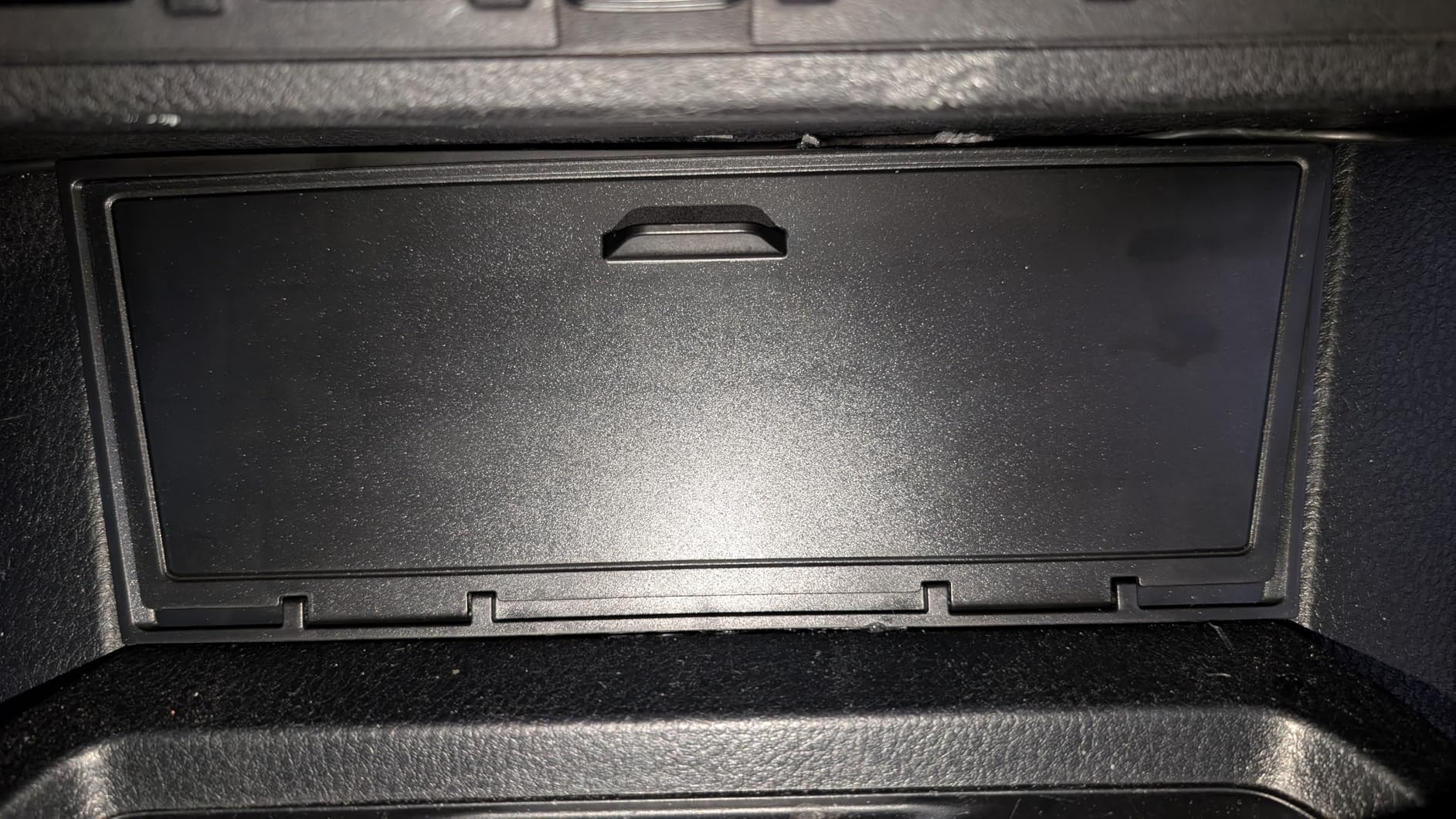 Upgrade Center Console Organizer for Hyundai Ioniq 5 2022-2025 2026 Ioniq 5 Storage Accessories with Non-Slip Liner Hyundai Ioniq 5 Center Console Organizer customer photo 1