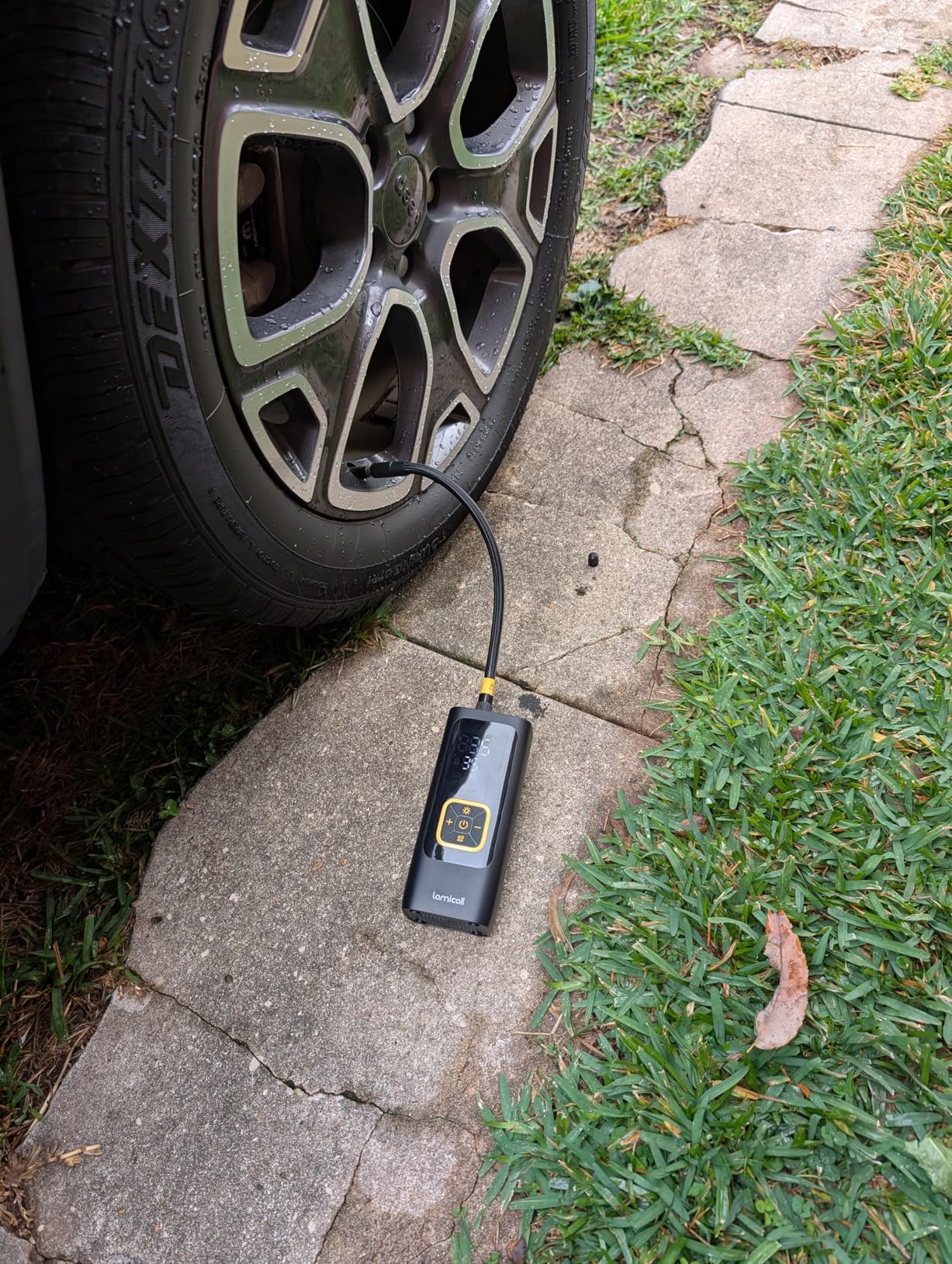 Lamicall Car Tire Inflator Portable Air Compressor, 4X Faster, 150 PSI | with Auto Stop, Rechargeable, Pressure Gauge Display, LED Light, Car Accessories Automatic Air Pump for Motorcycle Bike Ball customer photo 2