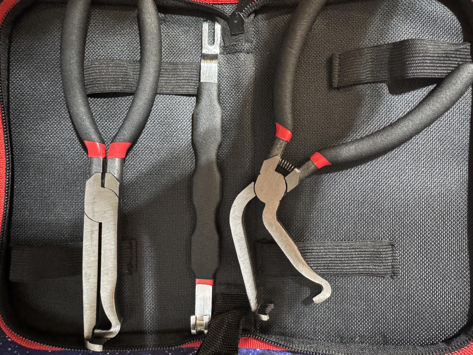 5 Pcs Electrical Disconnect Pliers and Cars Terminal Pin Removal Tool Kit, 37960/37980/13120/ Collar Hose Clamp Pliers Set for Automotive Electric Wire Plug Separator customer photo 1