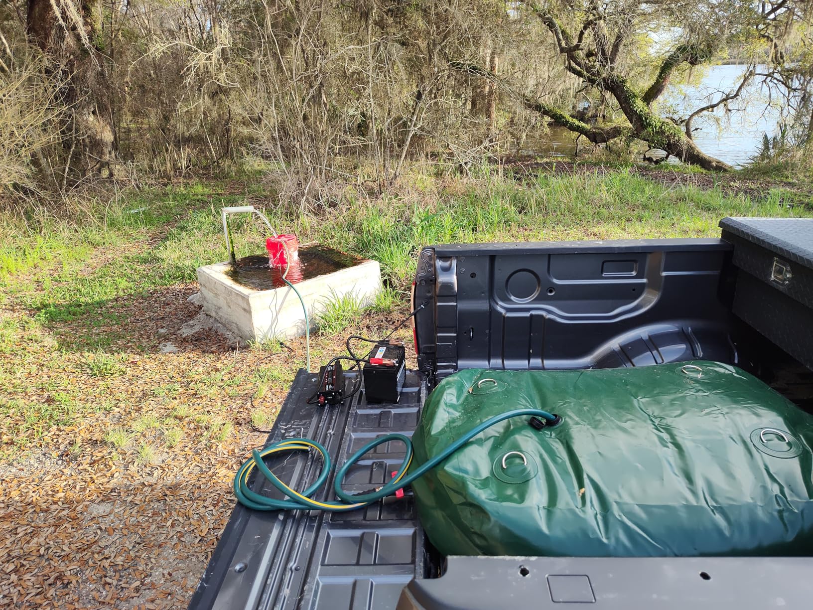 400 L/105.7 Gallon Water Storage Bladder, Foldable Portable Water Bladder Tank, Large Capacity Water Bag Container for Camping, Truck, RV, Emergency, Outdoor customer photo 1