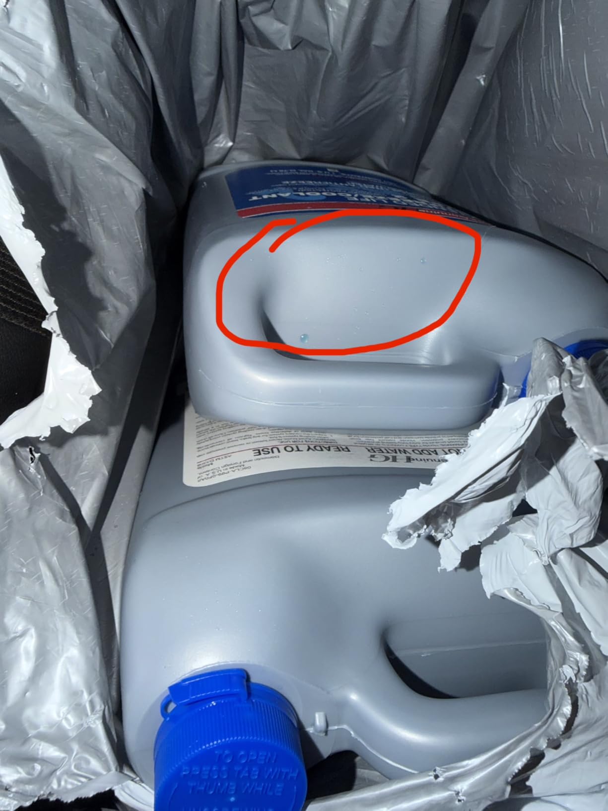 Honda Genuine Extended Life Antifreeze/Coolant Type 2, 50/50 Pre-Diluted, 1 Gallon customer photo 2