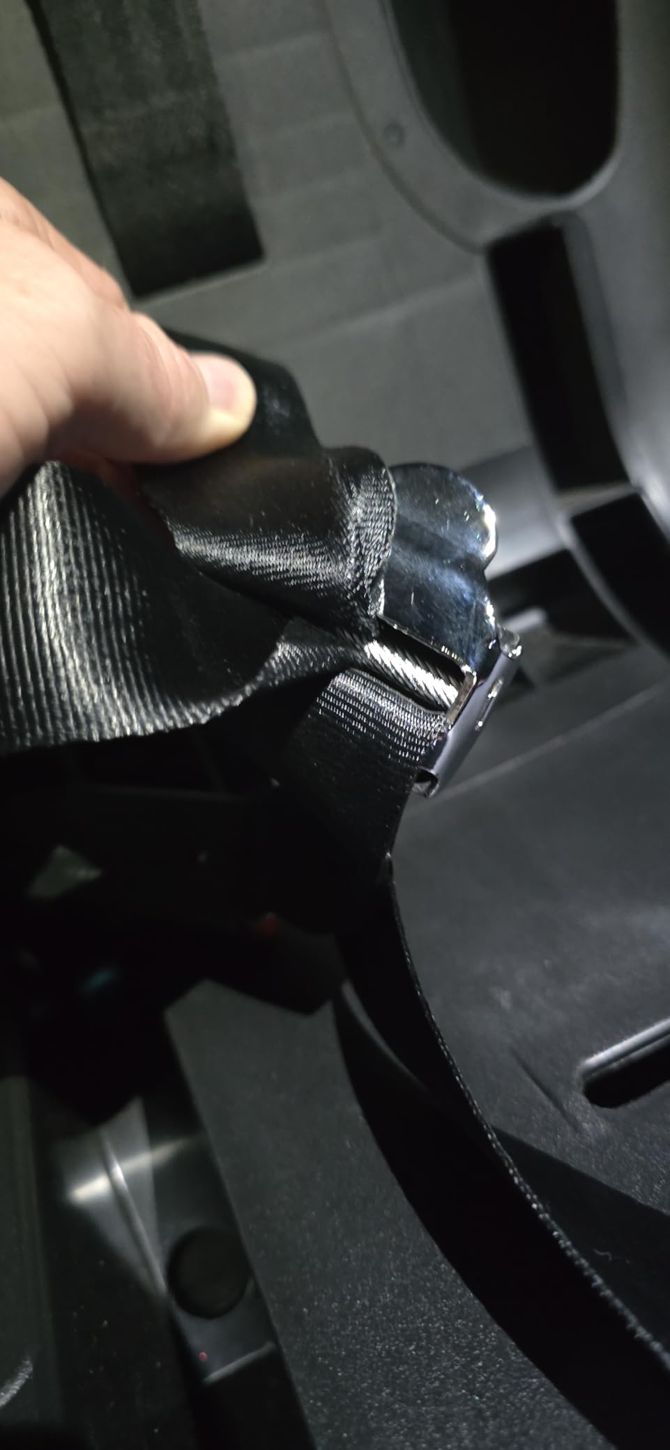 Strap Pads Compatible with 1 Pcs Universal ISOFIX Kids Seat Car Fixing Straps Covers with Latch Interface Accessory Cover Set (Black) customer photo 1