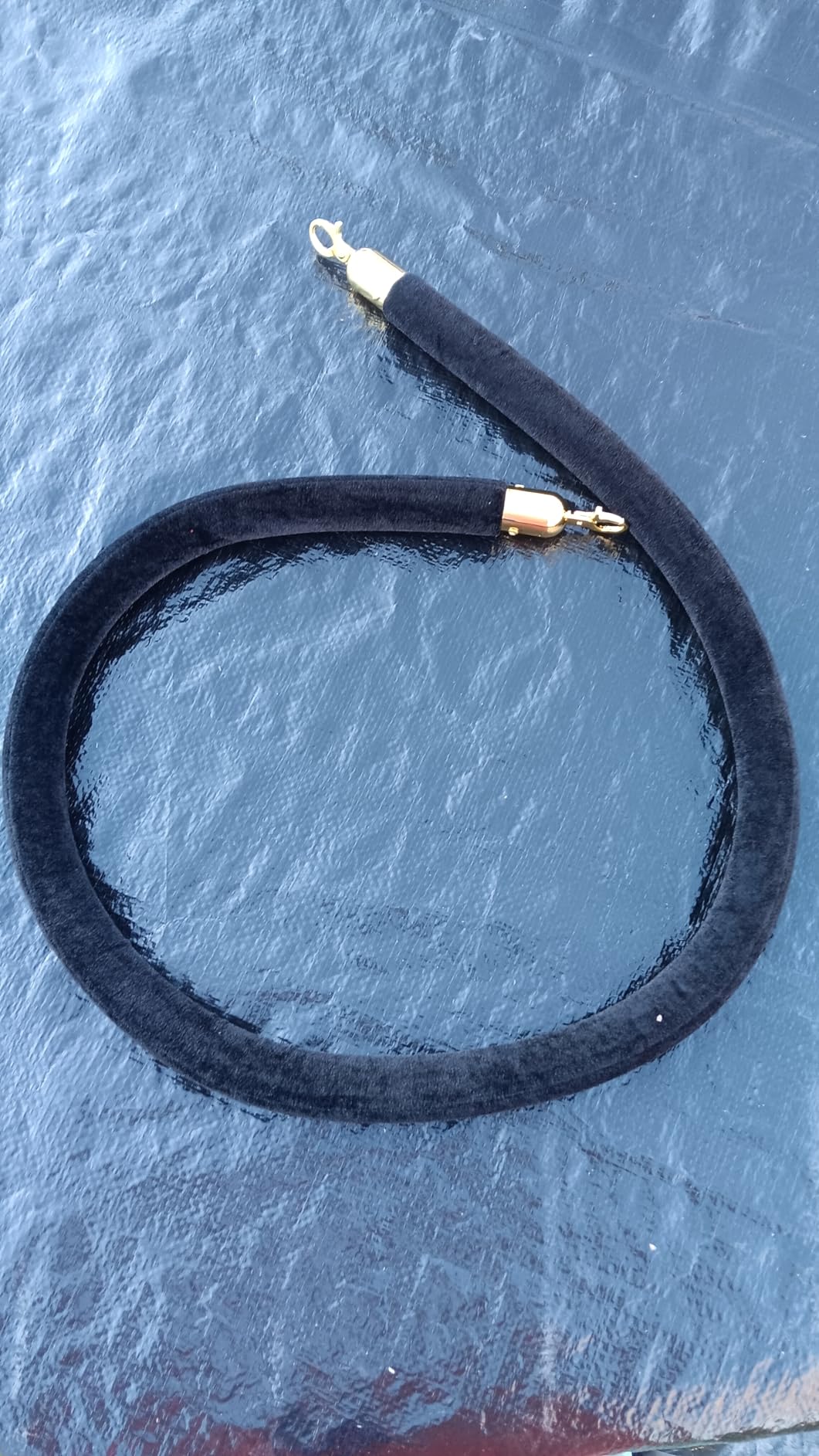 8pcs Sturdy Stanchion Posts, 8pcs High Quality Black Velvet Ropes, Water/Sand/Concrete Fillable Leakproof Base, Crowd Control Barriers for Birthday, Prom, Business, Wedding, Red Carpet customer photo 2